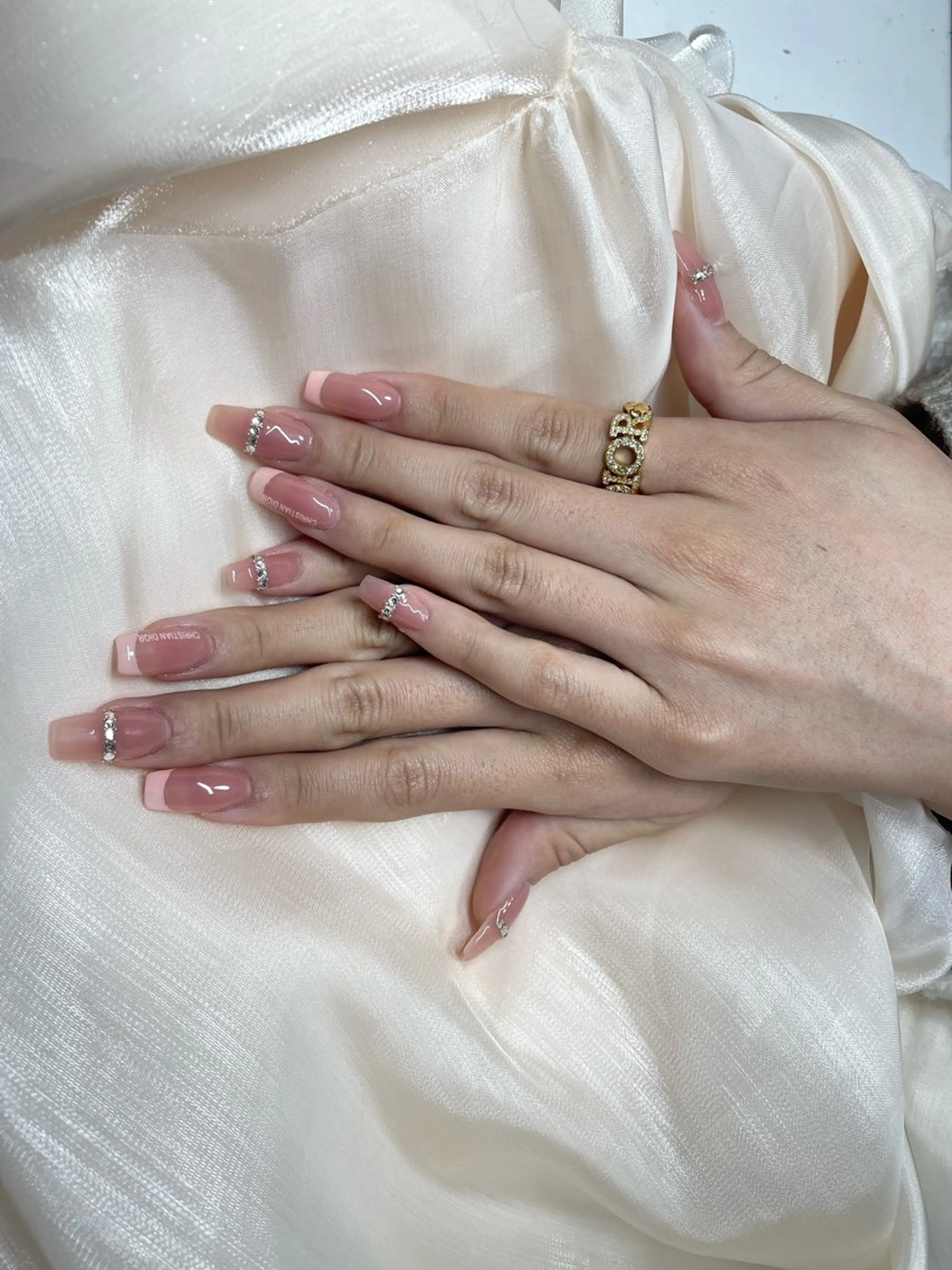 ネイル ハンドネイル Dea 心咲のネイルデザイン