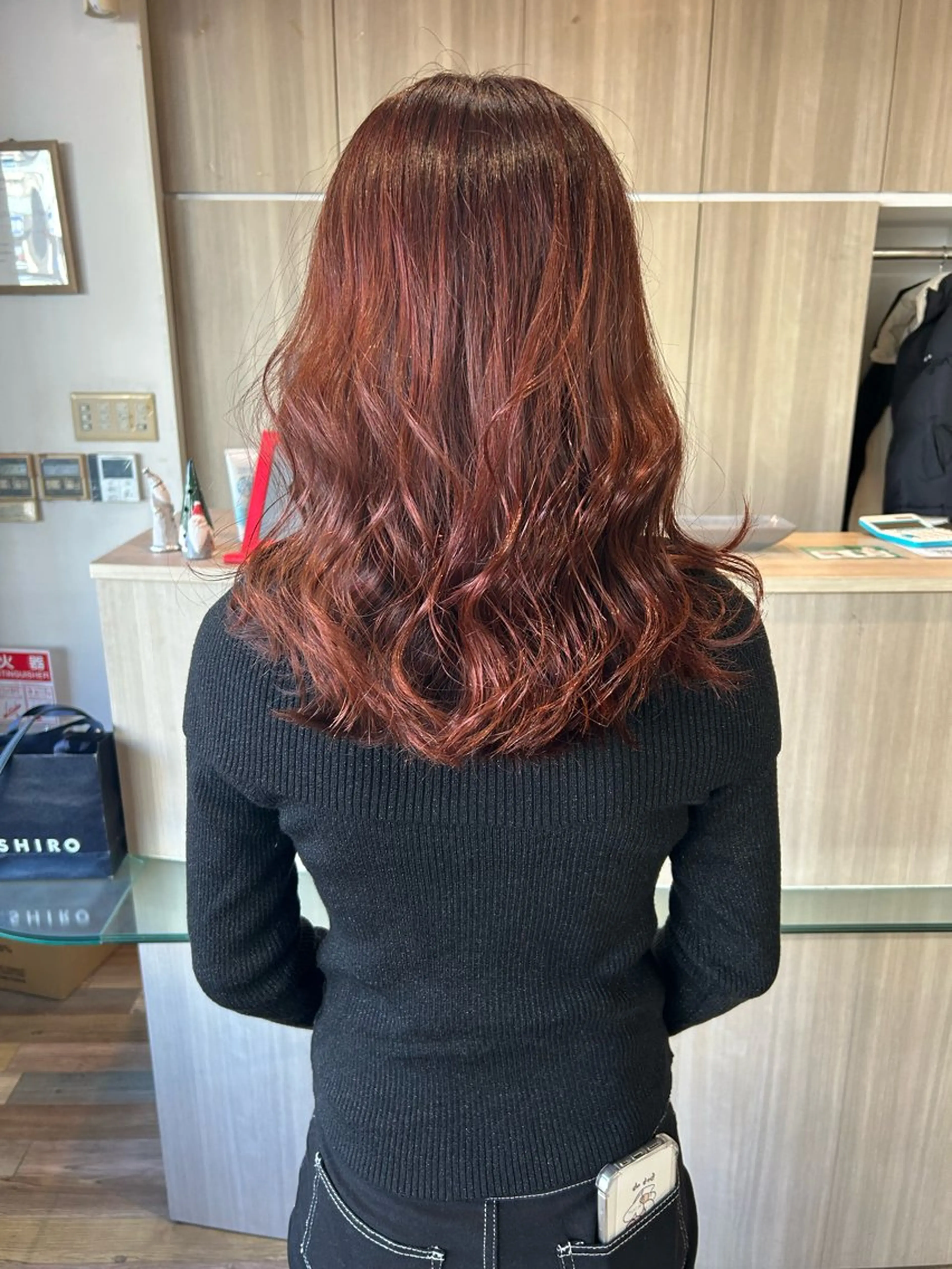 セミロング カラー ブリーチ ケアブリーチ ダブルカラー 顔周りカット ヘアカラー トリートメント 志賀　輝/ハイライト /縮毛矯正/髪質改善のヘアスタイル