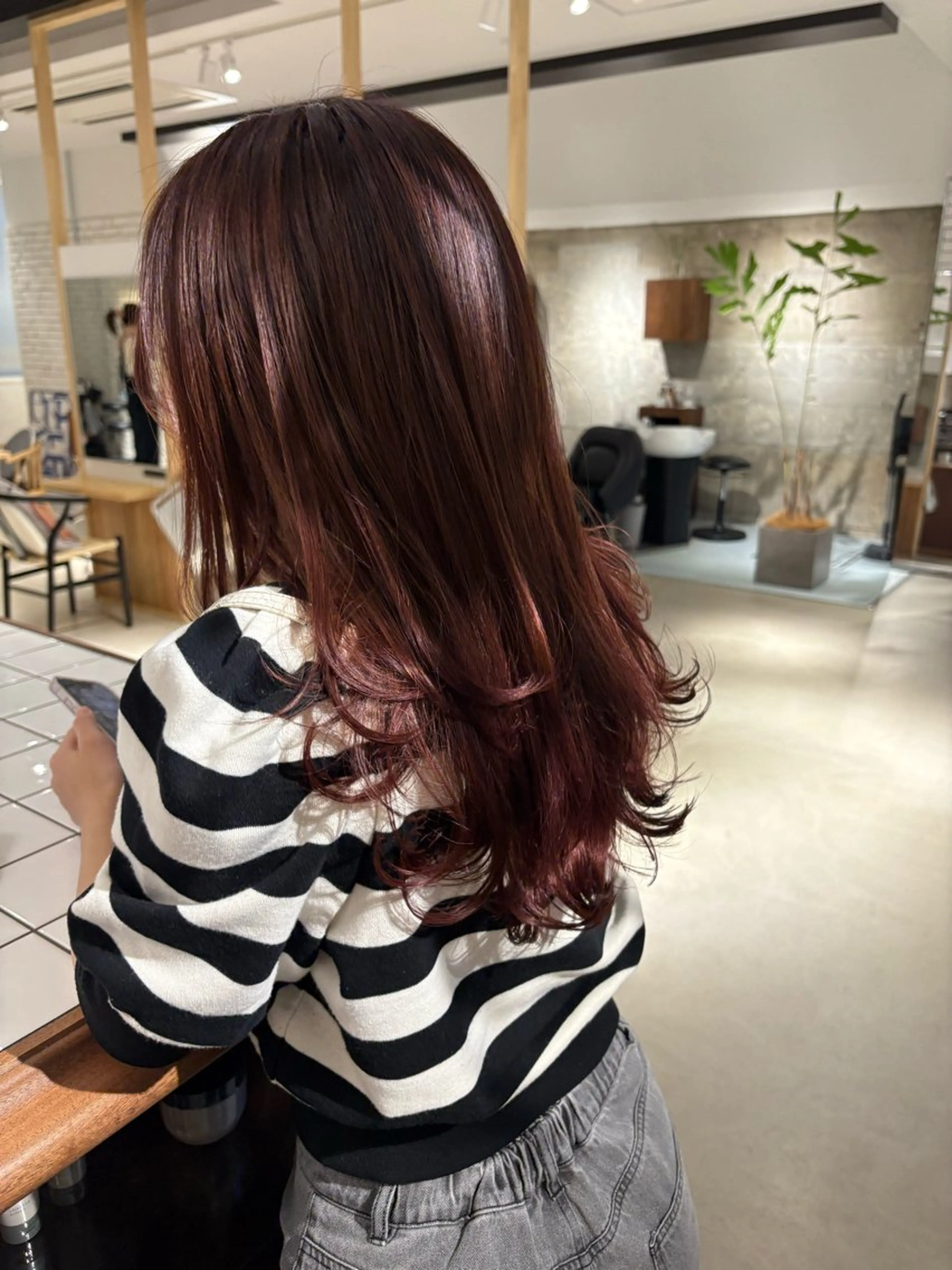 ロング カラー ブラウンカラー ピンクカラー ピンクブラウン カット ヘアカラー トリートメント Yui 🫧のヘアスタイル