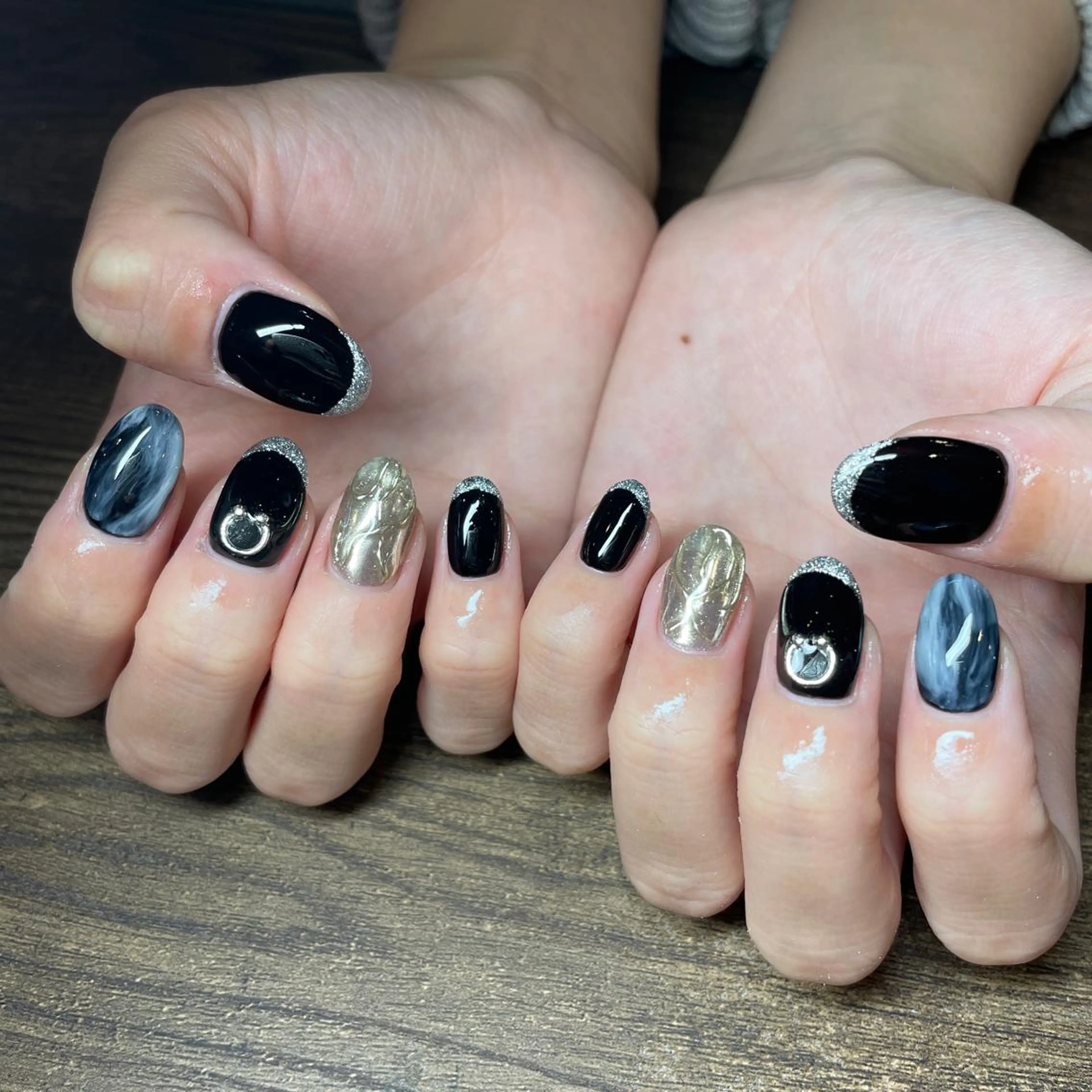 ネイル Cleo🧸伏見店 mikiのネイルデザイン