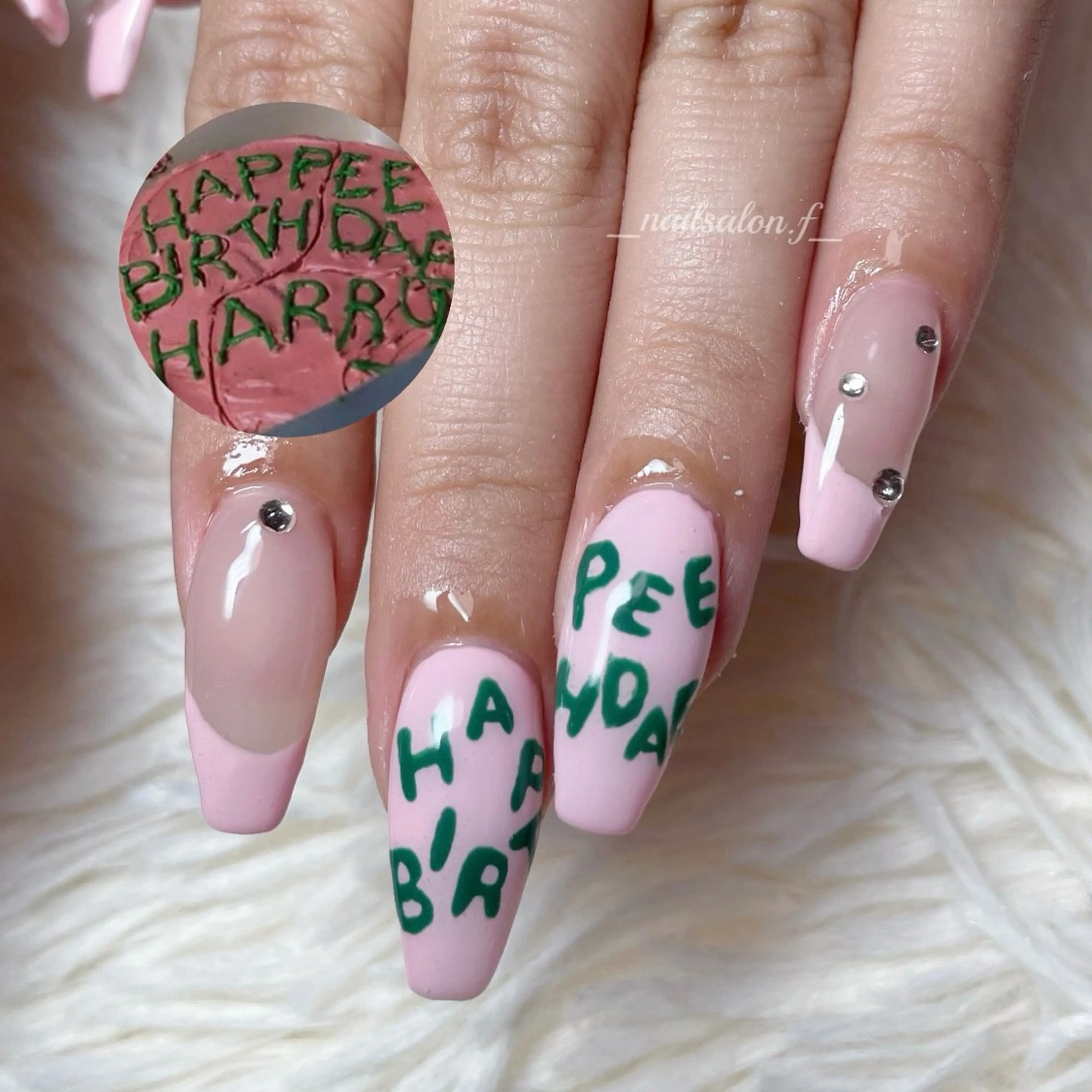 ネイル ハンドネイル Nailsalon Fのネイルデザイン