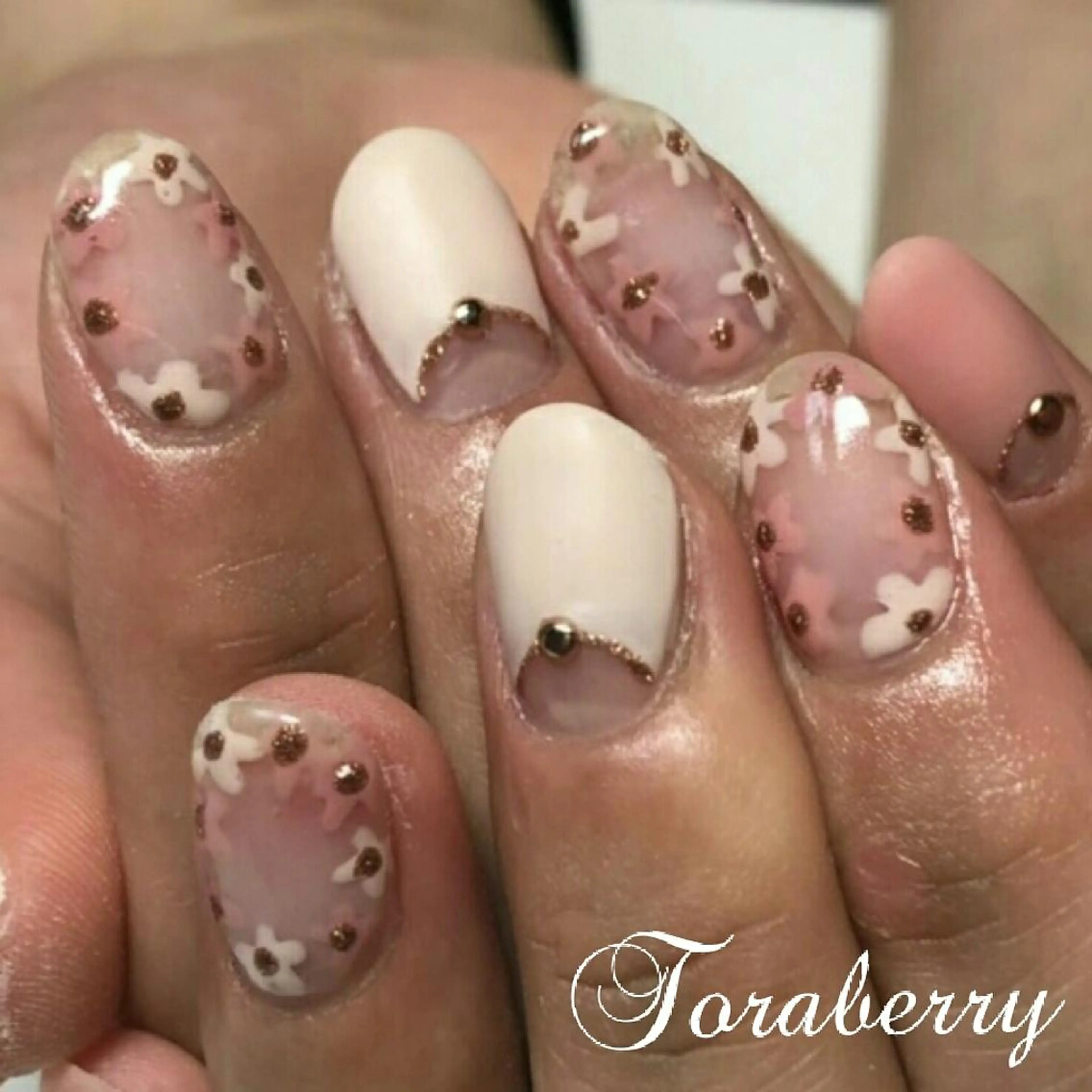 ネイル ハンドネイル ネイリスト なつみのネイルデザイン