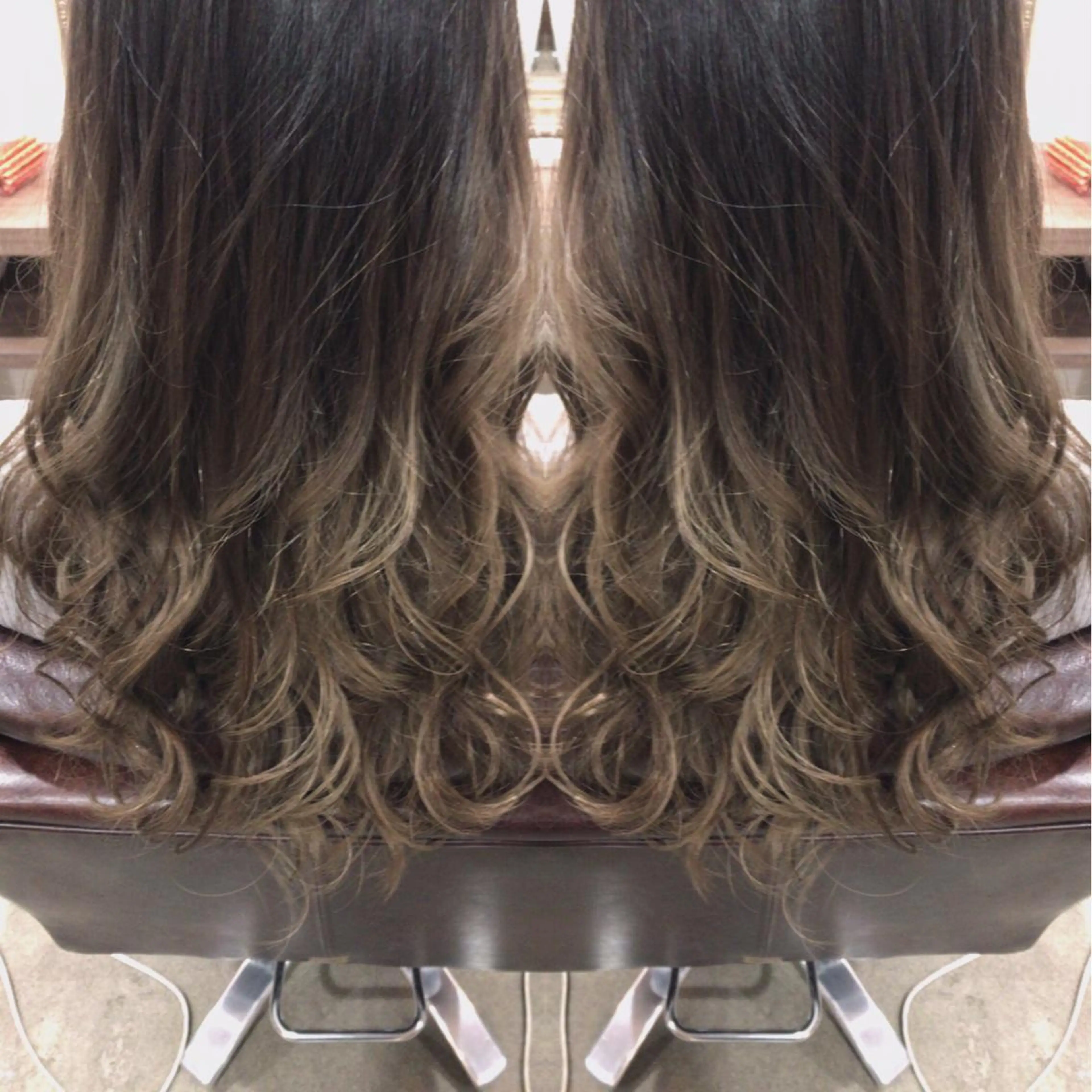 ロング カラー レイヤーカット匠 イソザキノリユキのヘアスタイル