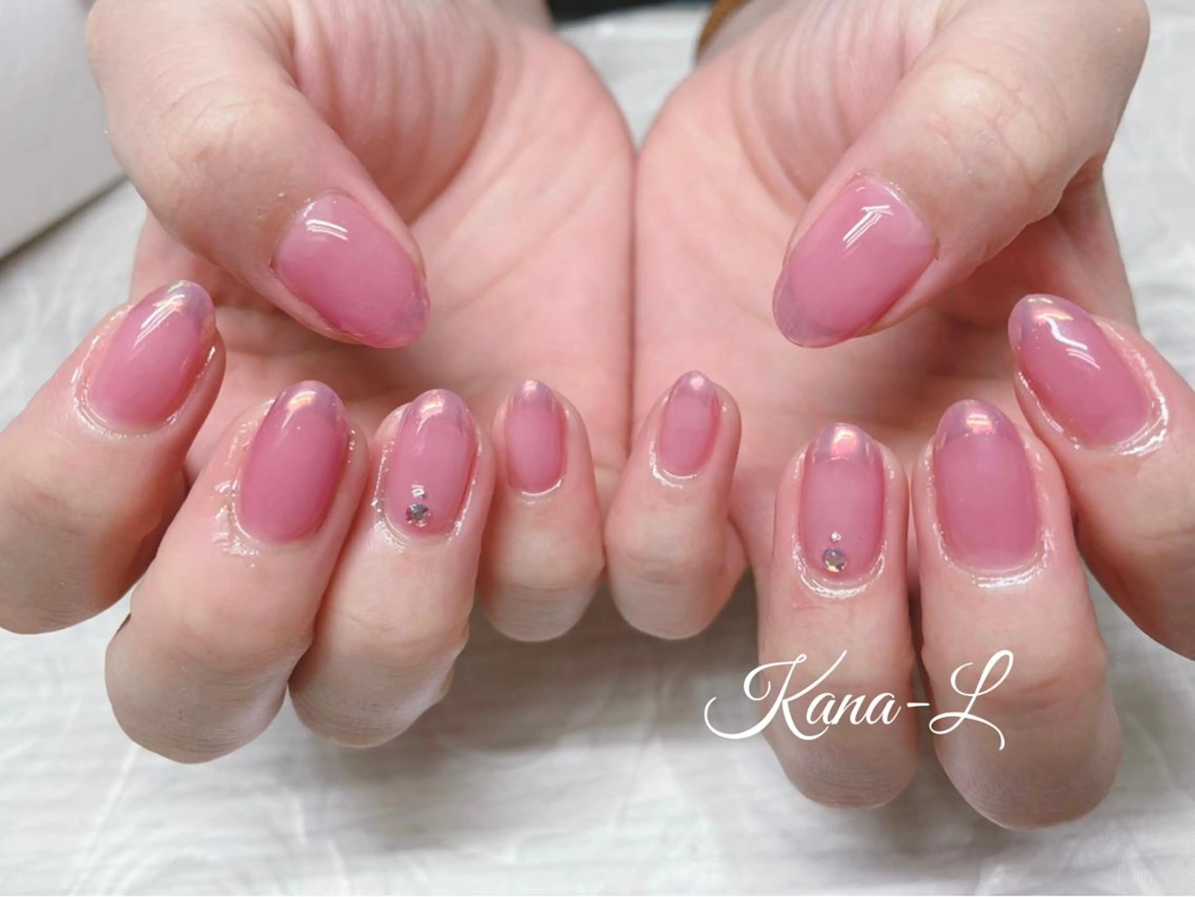 カラー ネイル オーロラネイル フレンチネイル 芦辺 香奈のネイルデザイン