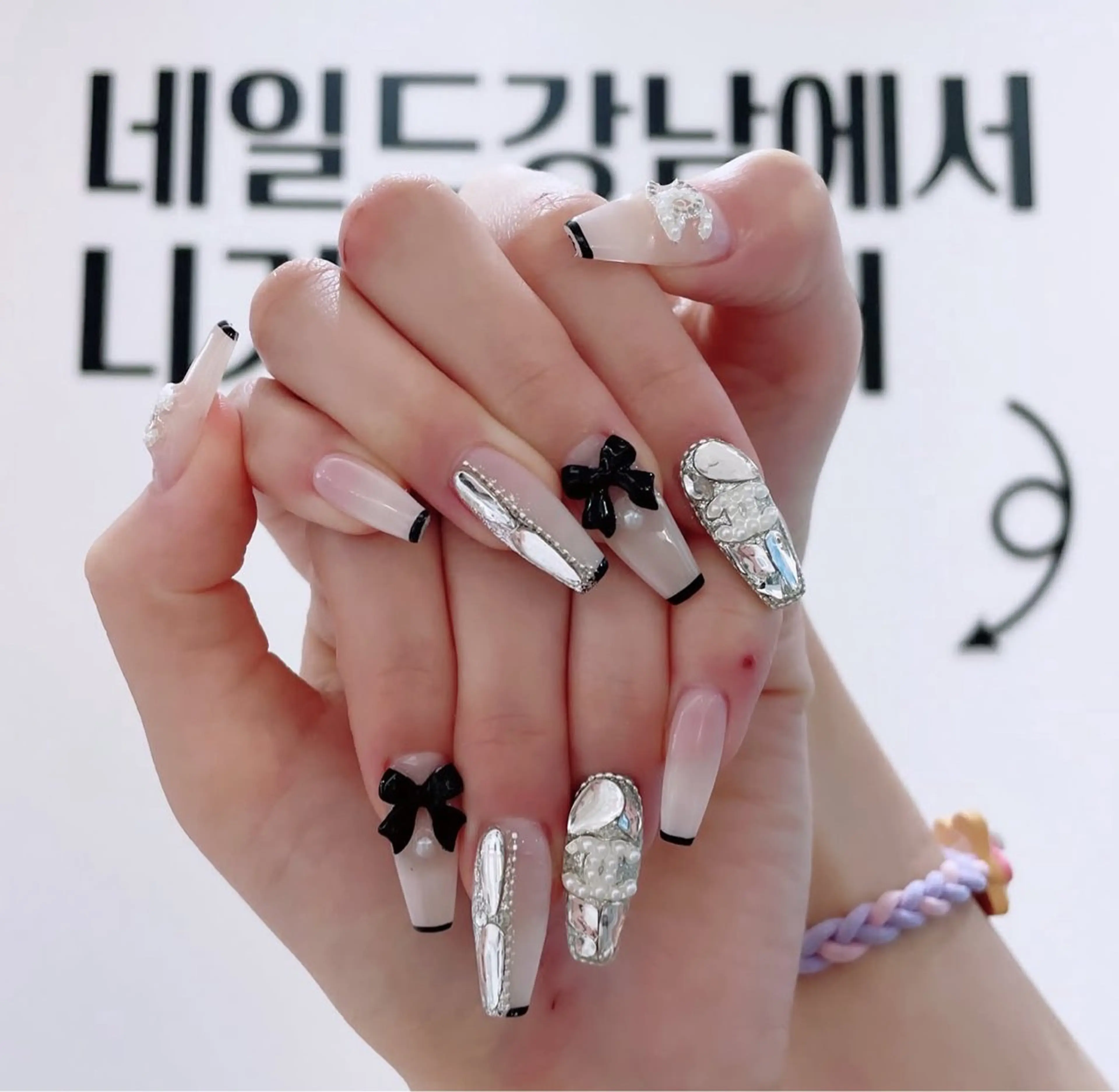 ネイル アートネイル ジェルネイル ネイルチップ Rin Rin TA Nailのネイルデザイン