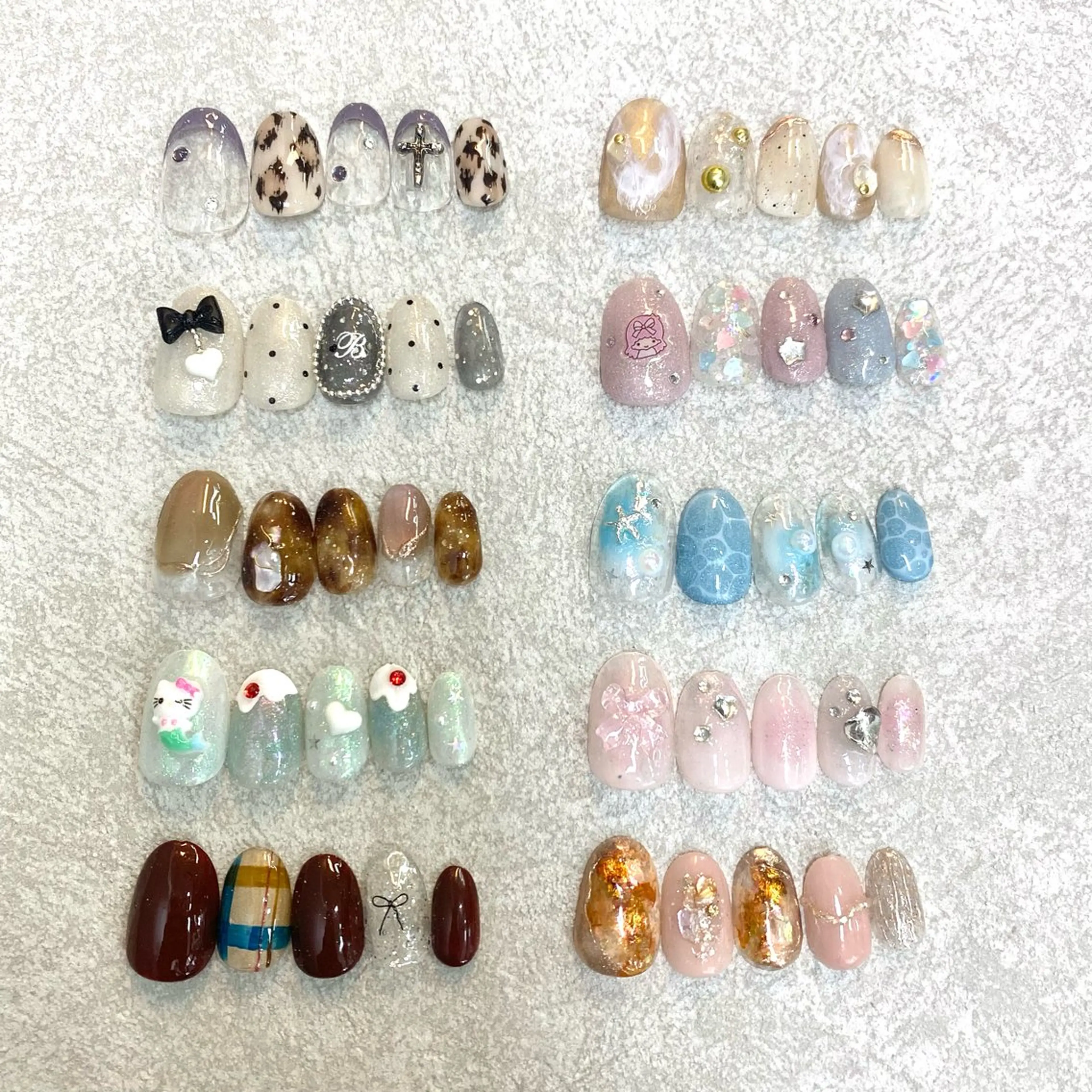 ネイル ハンドネイル フットネイル Nailsalon mui.所属・中家 亜紗子のネイルデザイン