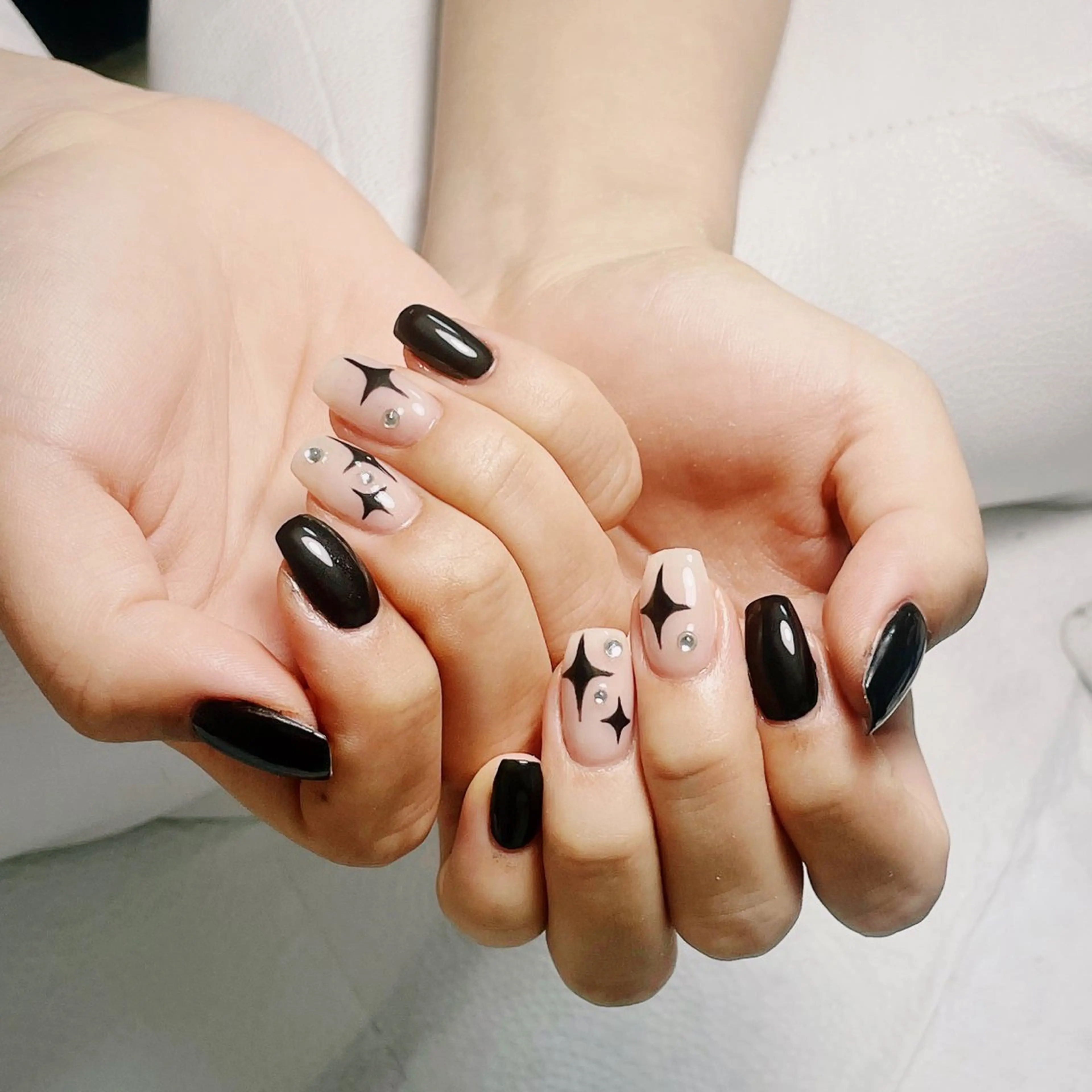 ネイル オーロラネイル チークネイル 長さ出し フレンチネイル ジェルネイル MUSES  NAIL  SALON所属・MUSES ネイルのネイルデザイン