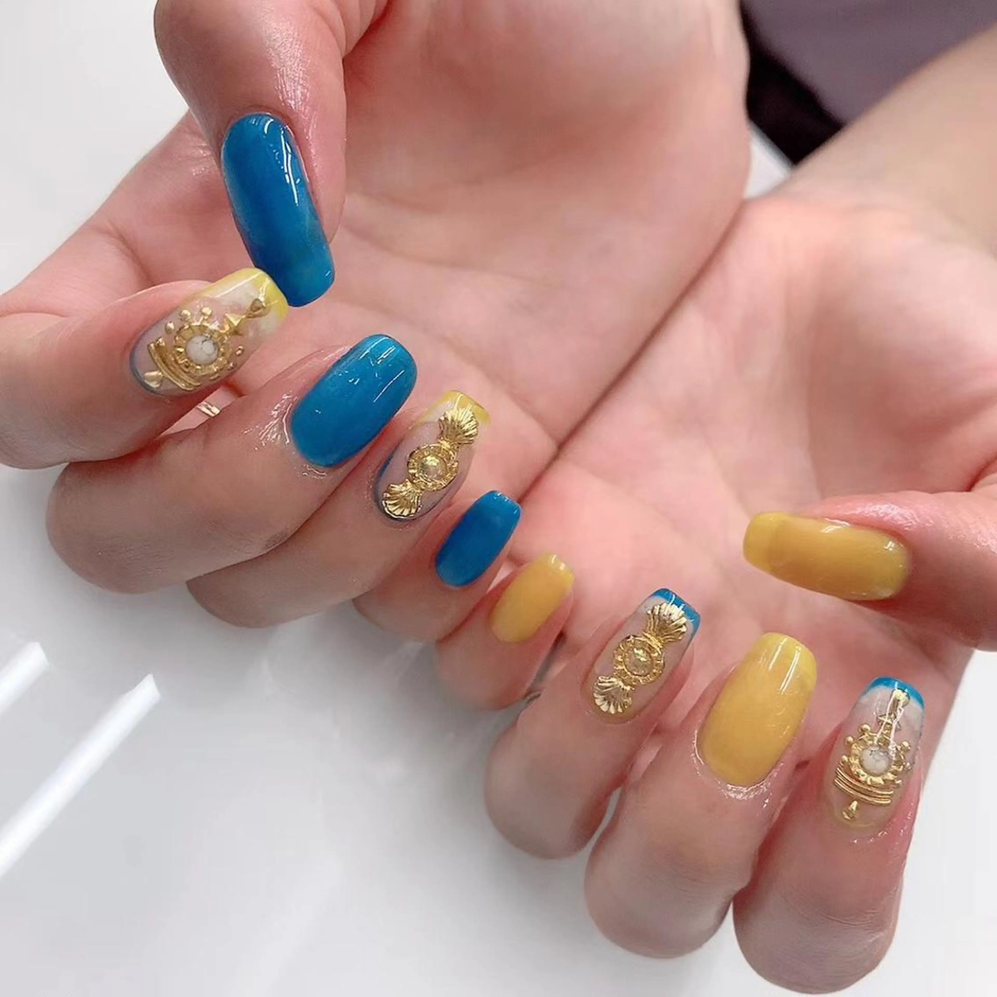 ネイル 持ち込み vimore ネイルサロンのネイルデザイン