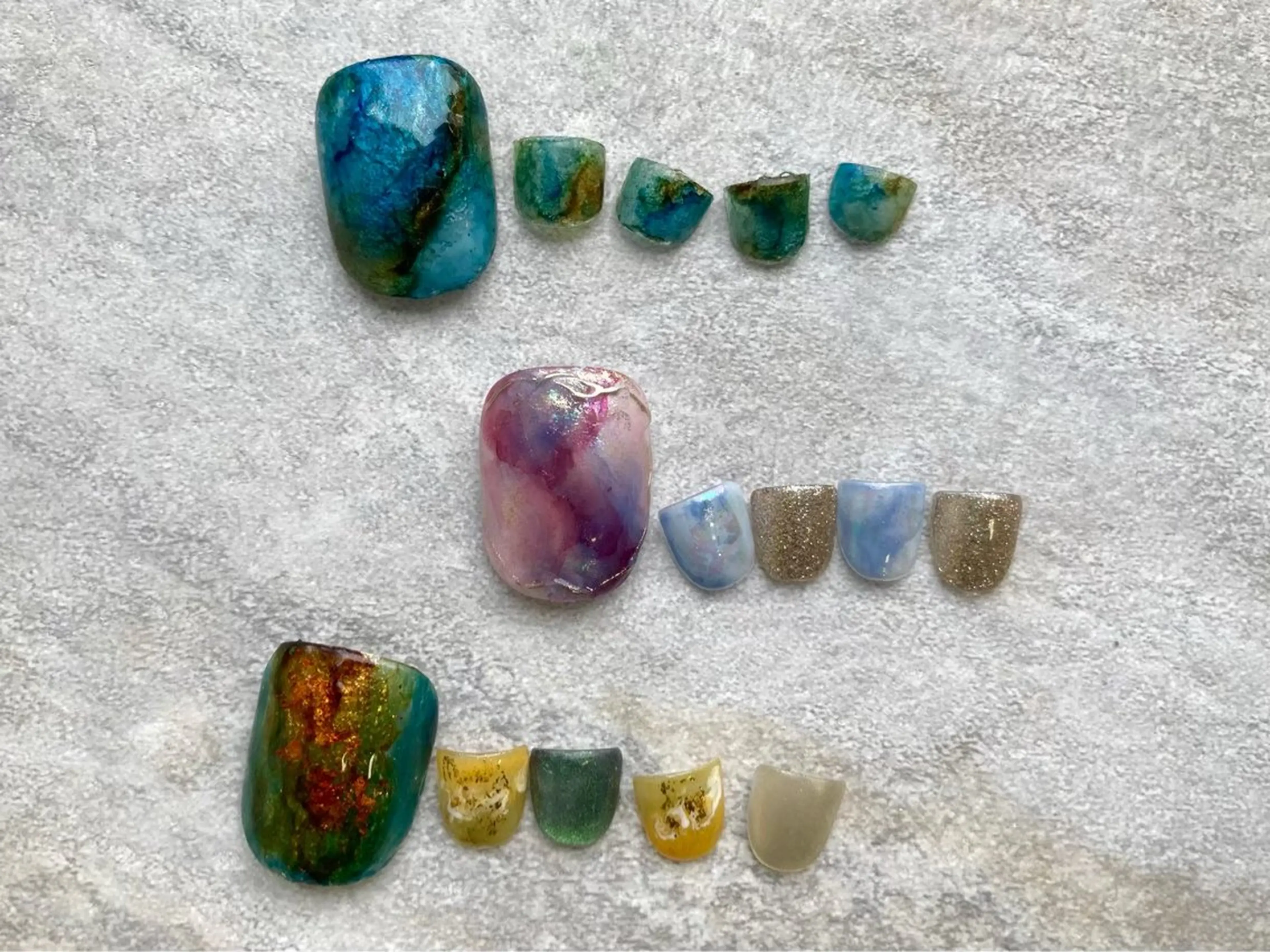 ネイル KUROIWA KAORIのネイルデザイン