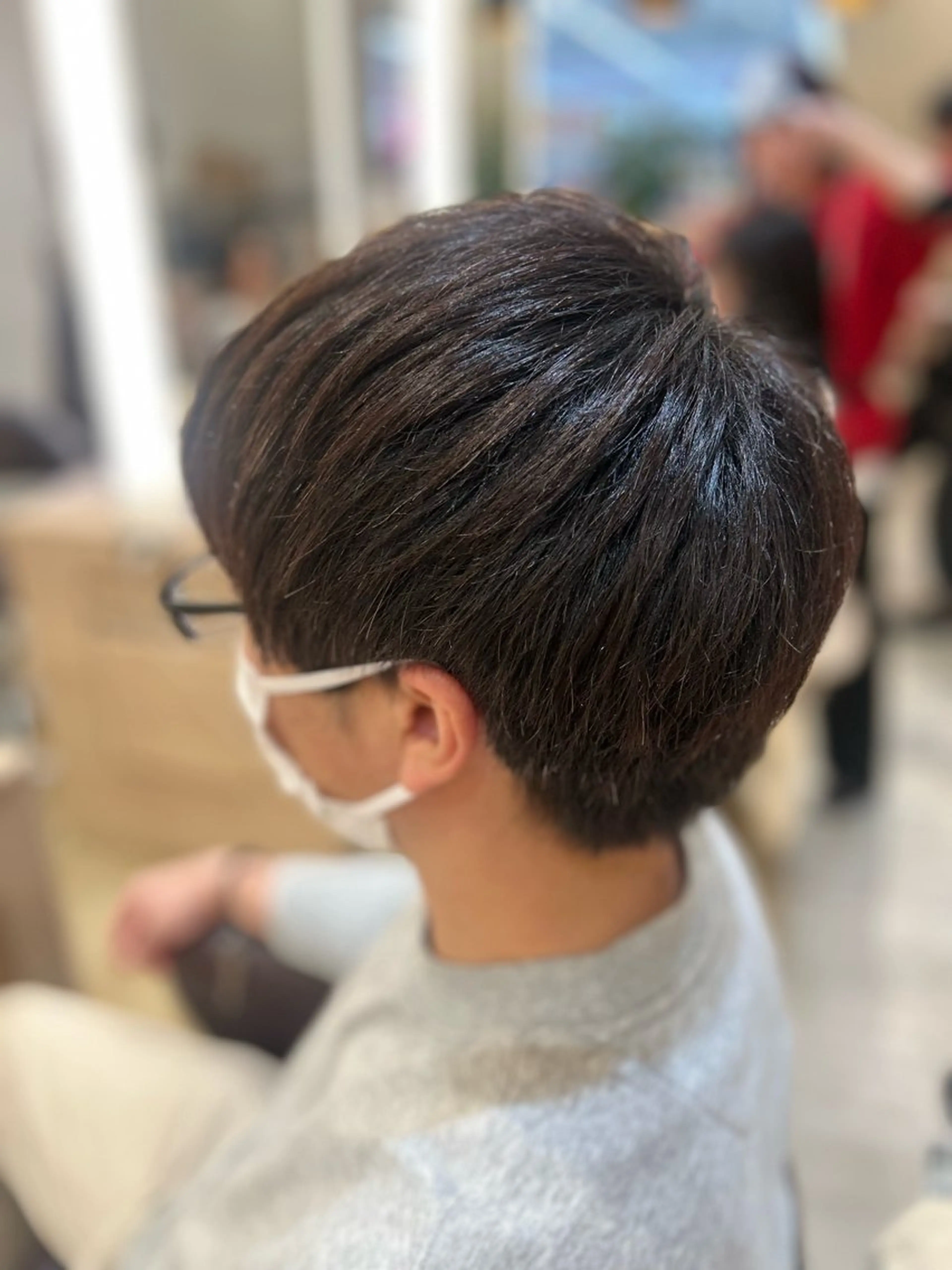 メンズ マッシュ 毛流れ 癖毛カット/ 英山明未のヘアスタイル