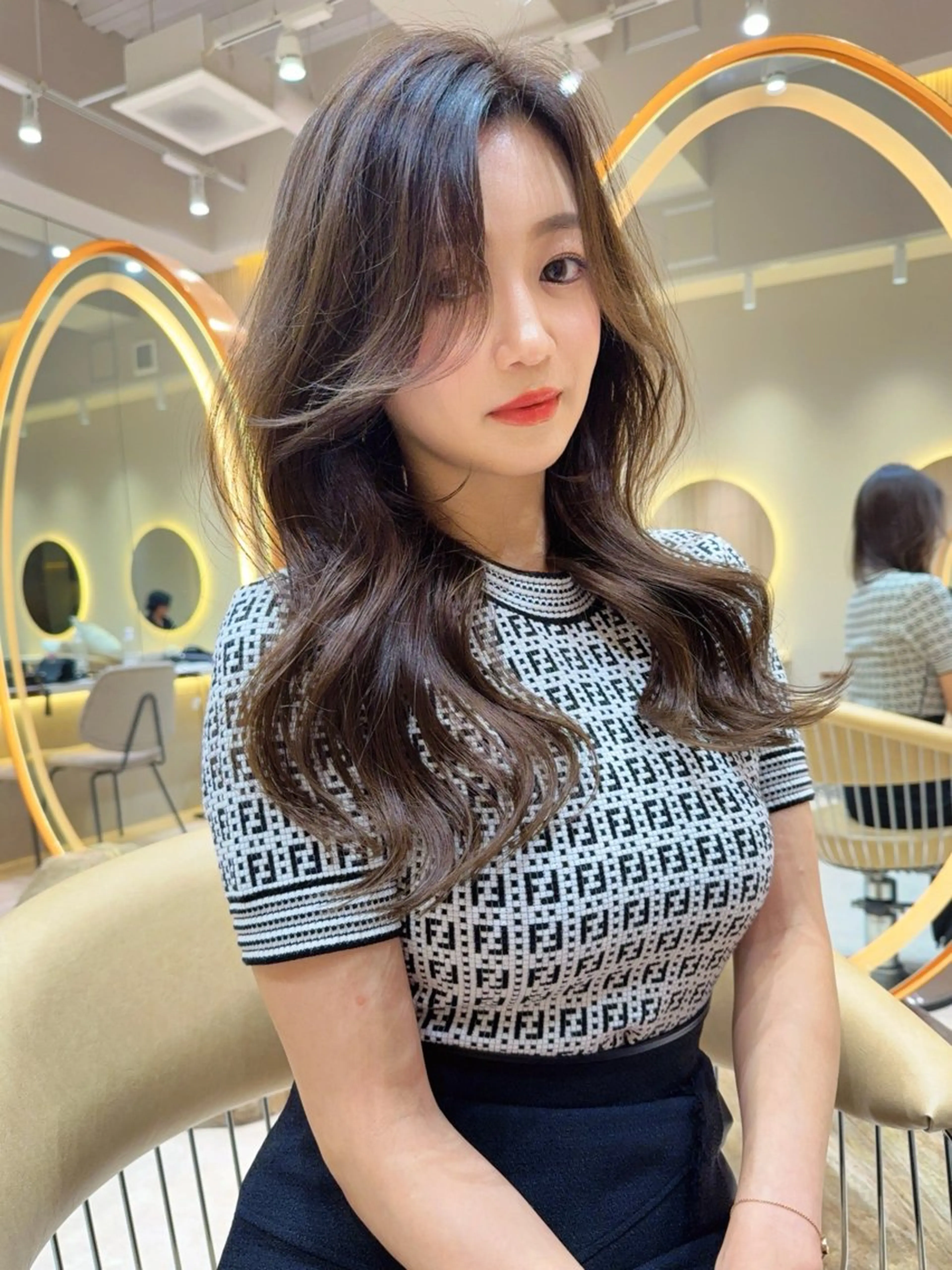 セミロング カラー カット ヘアカラー トリートメント レイヤー❣️縮毛矯正 川村利幸のヘアスタイル