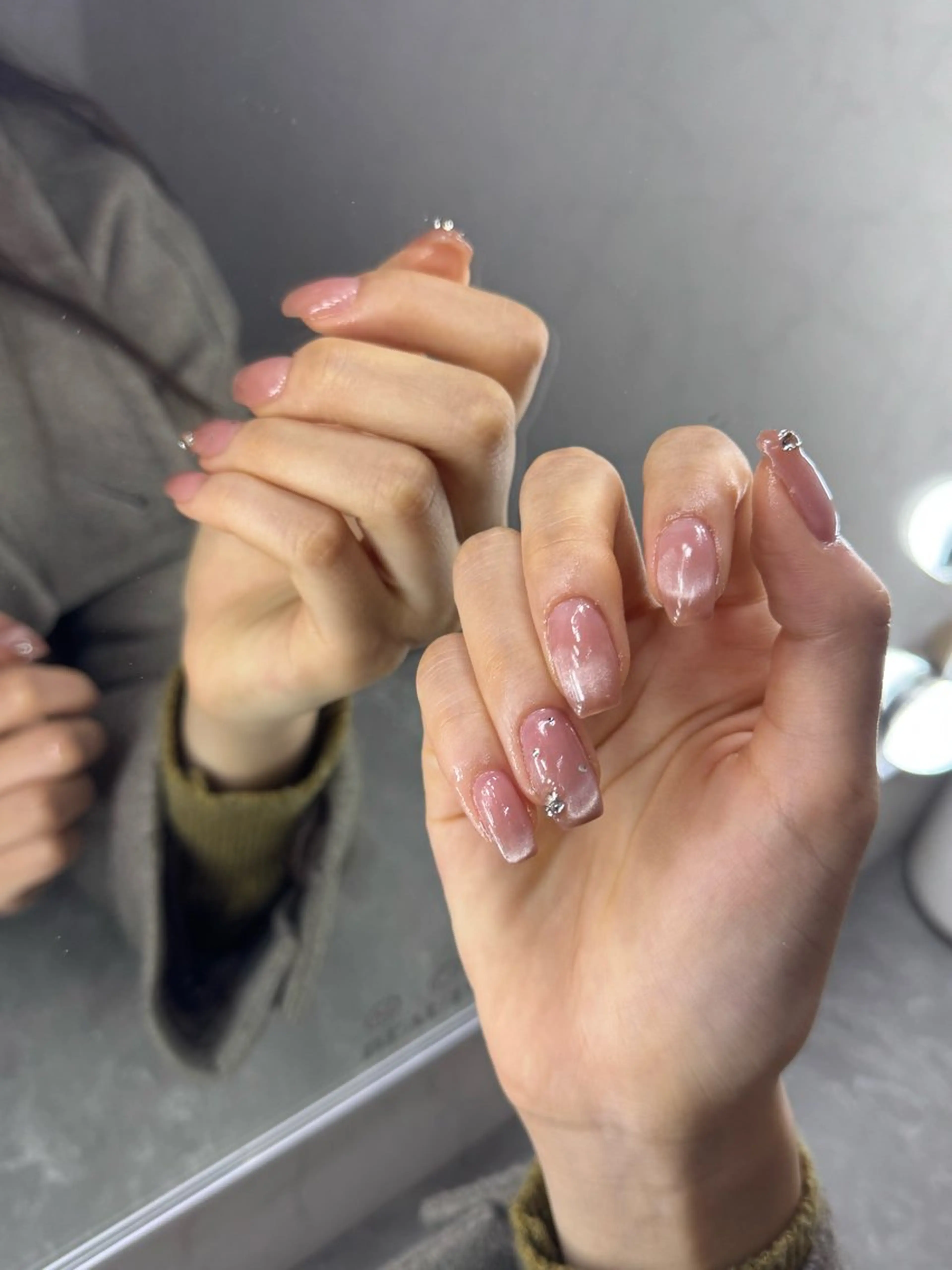 ネイル フレンチネイル 韓国ネイル マグネットネイル メンズネイル ニュアンスネイル ハンドネイル GRANDE大須 Cecil💜のネイルデザイン