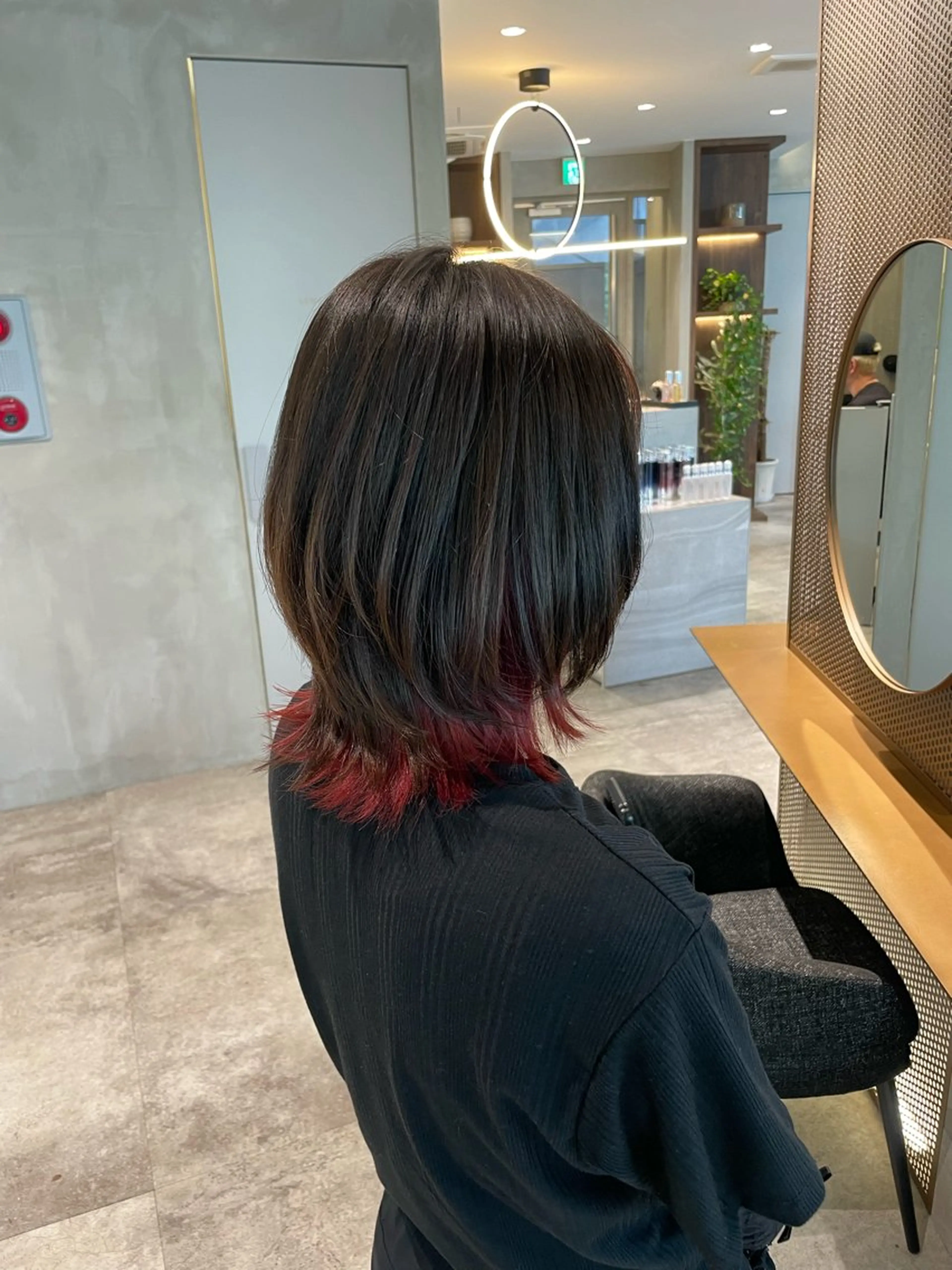 カラー カット ヘアカラー Toiro 新宿所属・ハイトーン/透明感 yuinaのヘアスタイル