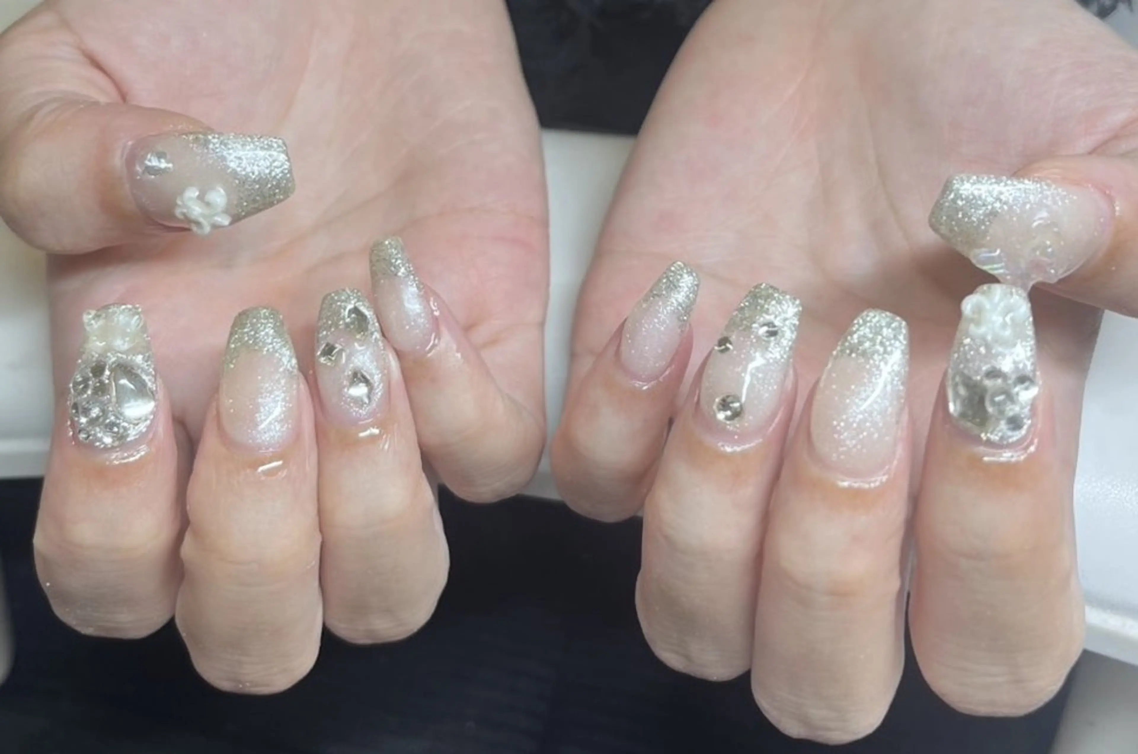 ネイル アートネイル クリアネイル ラメ(グリッター) ロングネイル ぷっくりネイル Re:JUvia JUMIのネイルデザイン