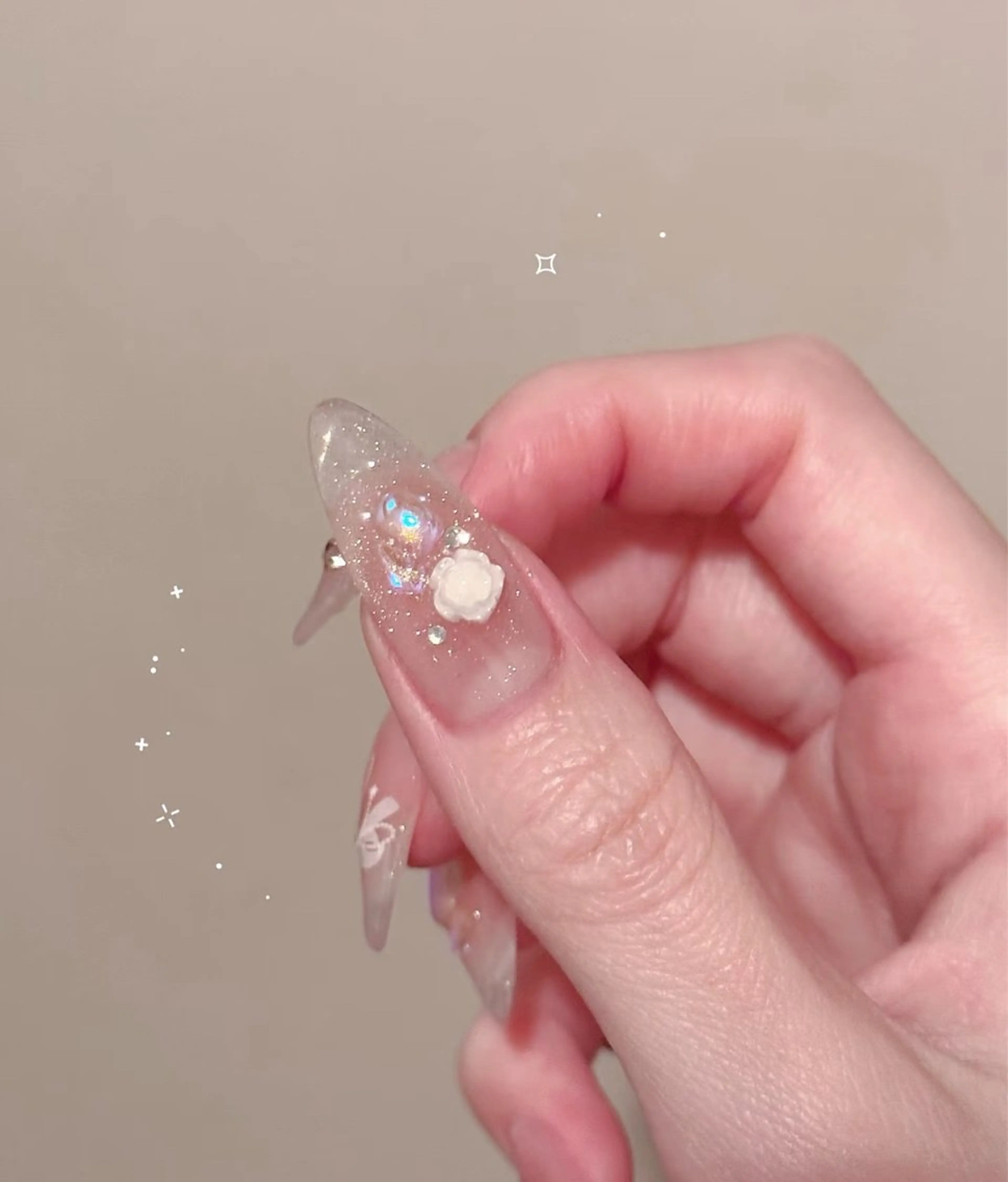 ネイル チークネイル H&B salon 優里のネイルデザイン