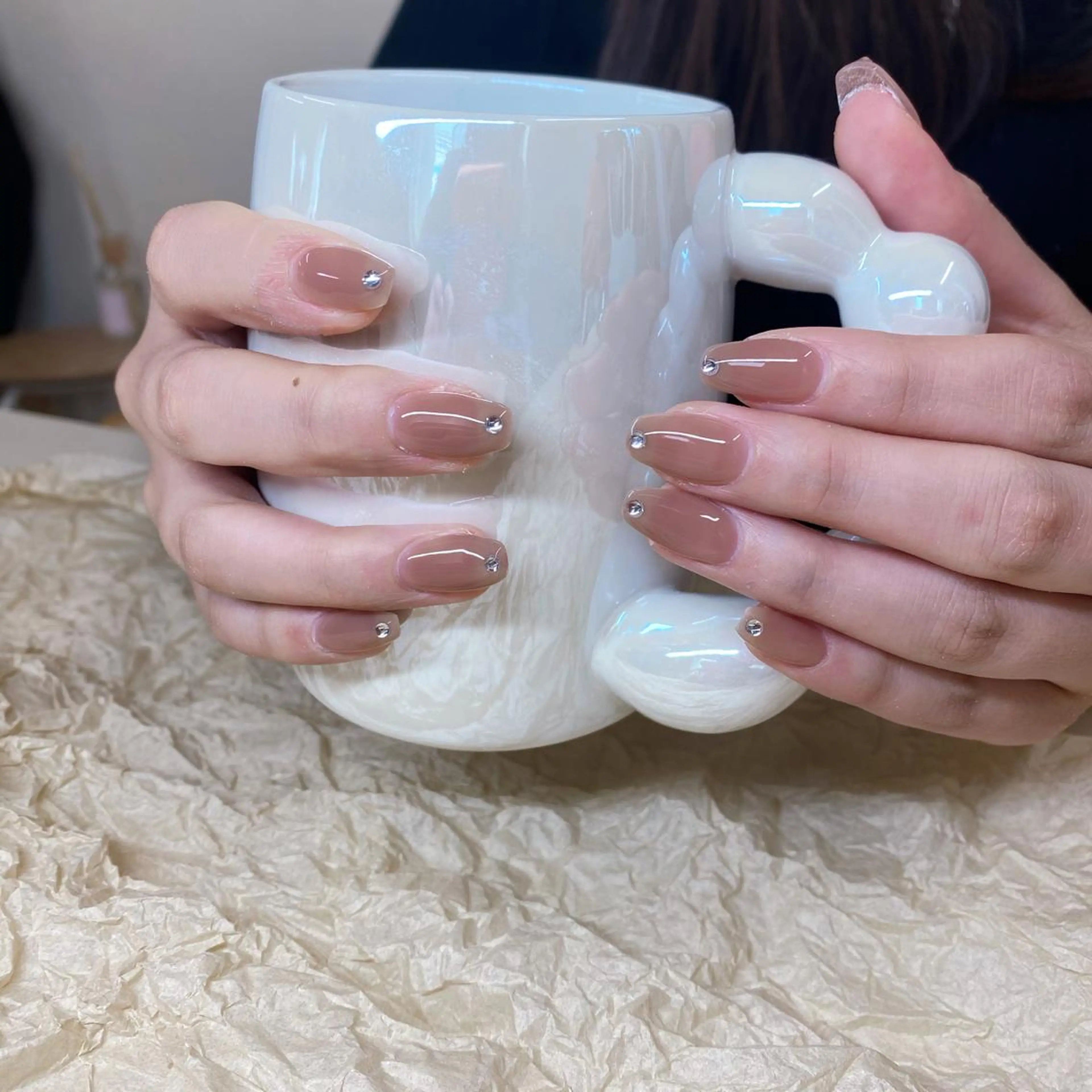 ネイル ストーンネイル 宮澤 ミナのネイルデザイン