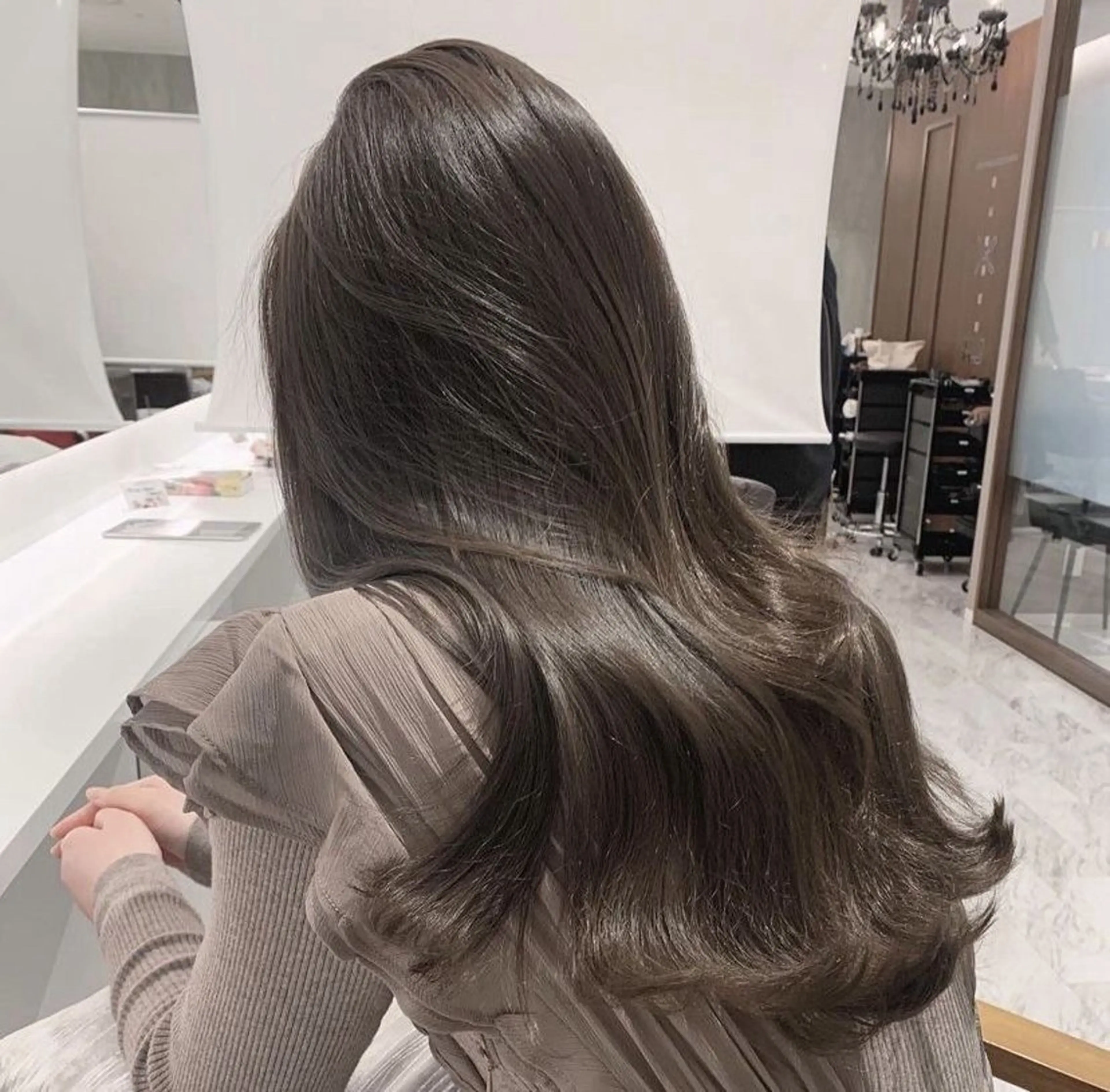 ロング カラー ブリーチ/ワンカラー sena⭐️のヘアスタイル