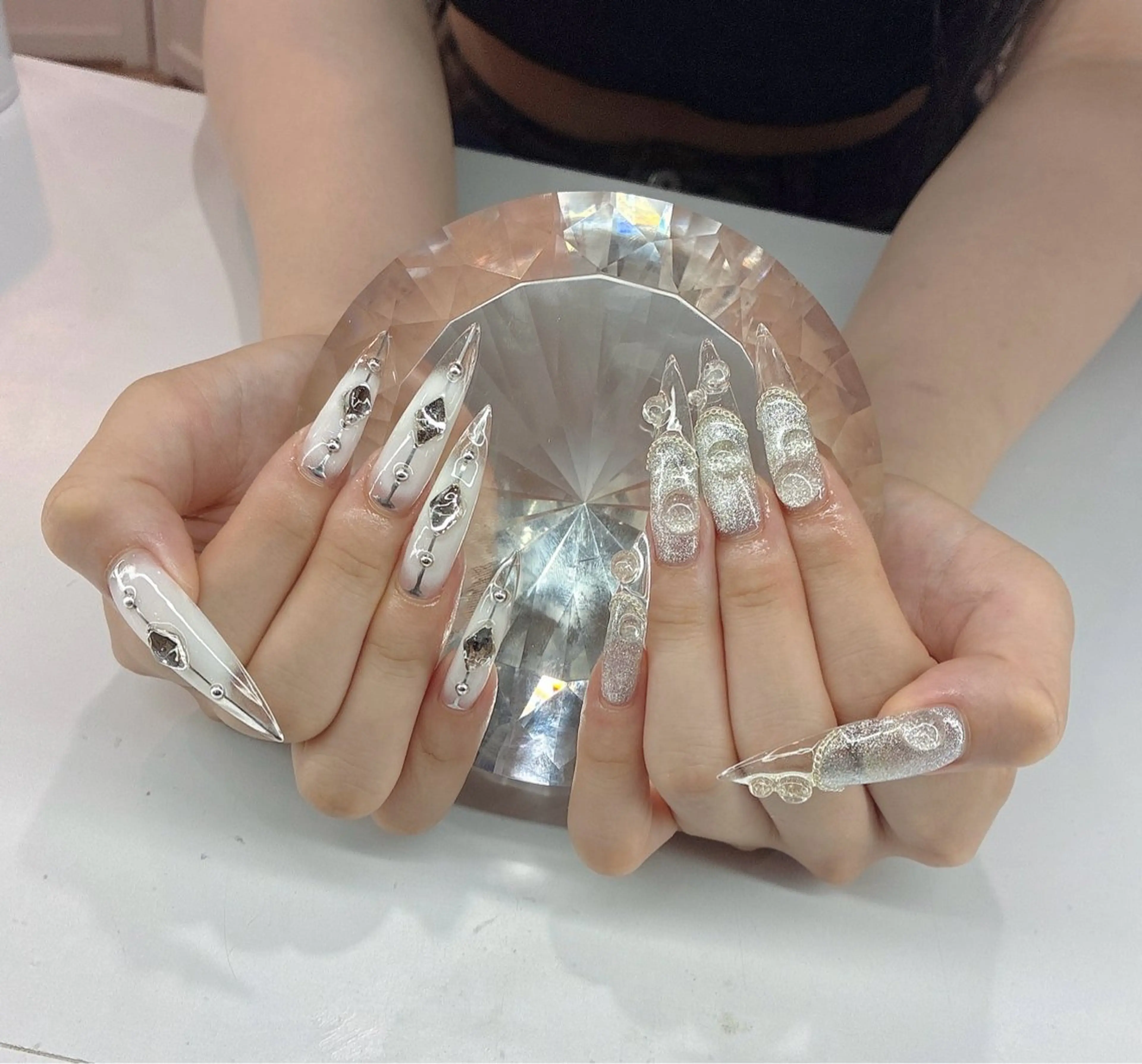 ネイル LoaChaton kaeのネイルデザイン