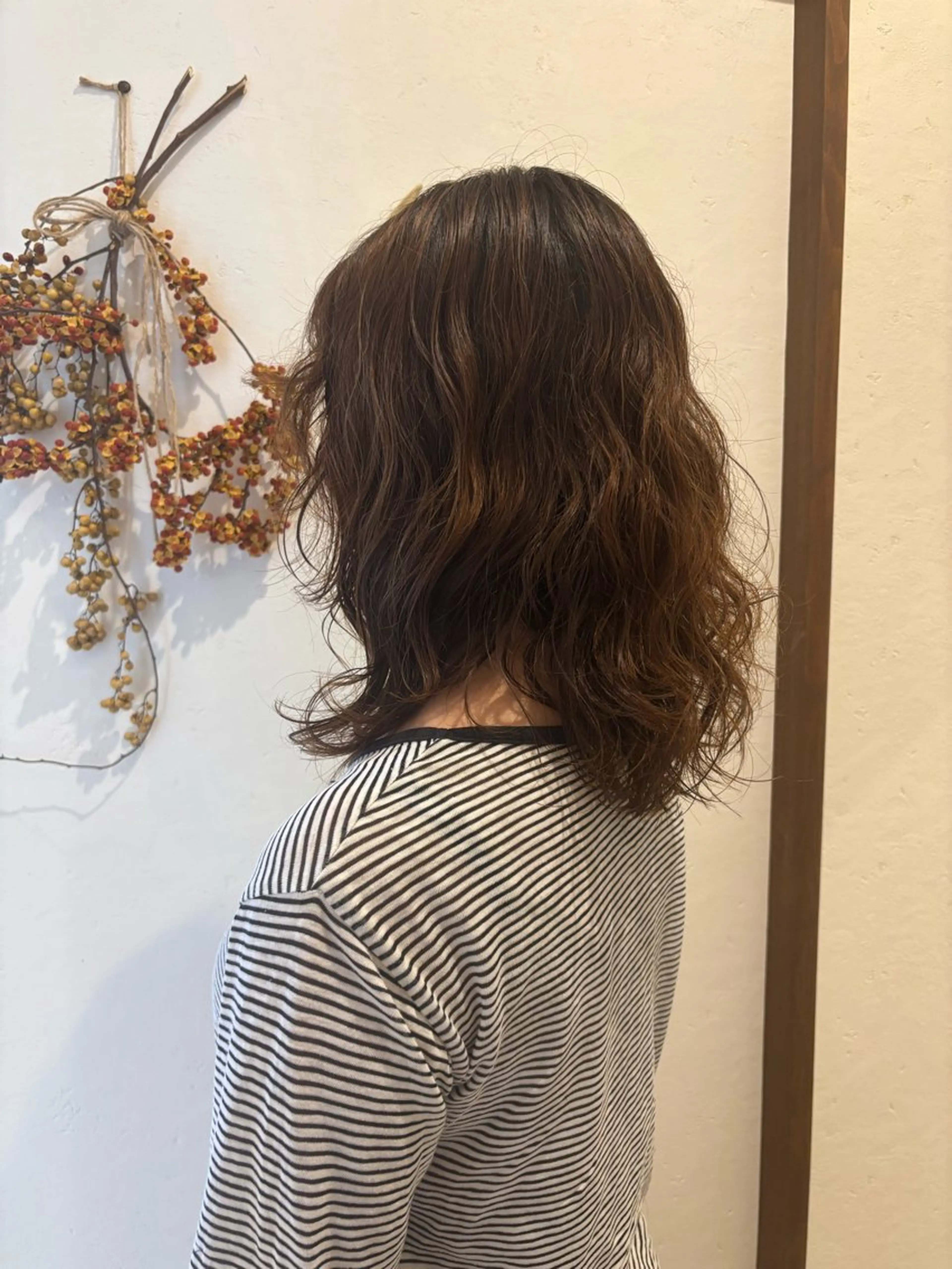 ミディアム パーマ ミディアムパーマ 工藤 暖のヘアスタイル