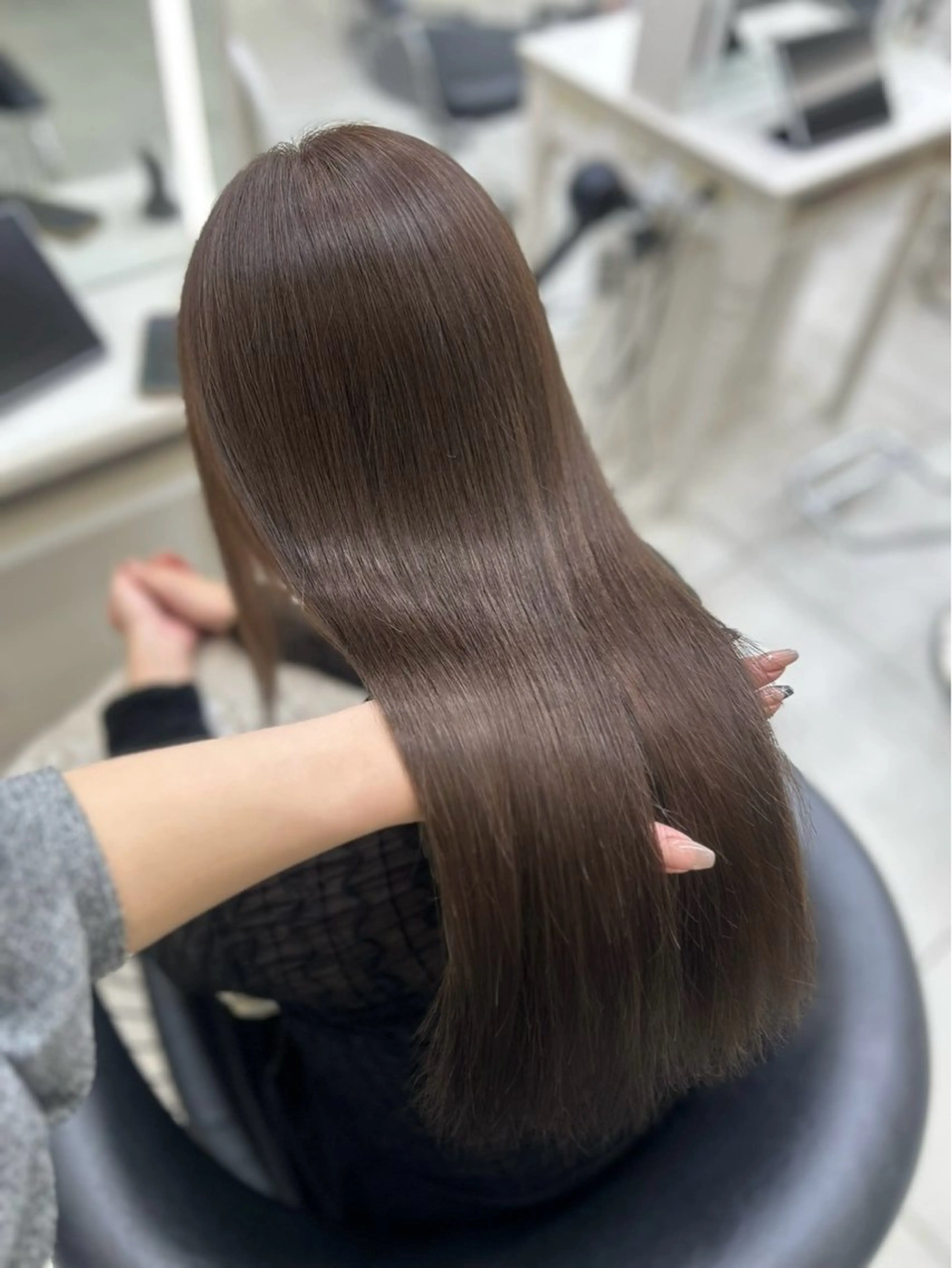 髪質改善ケアストレート🪄︎︎◝✩＋2stepグロストリートメント【U30】の写真