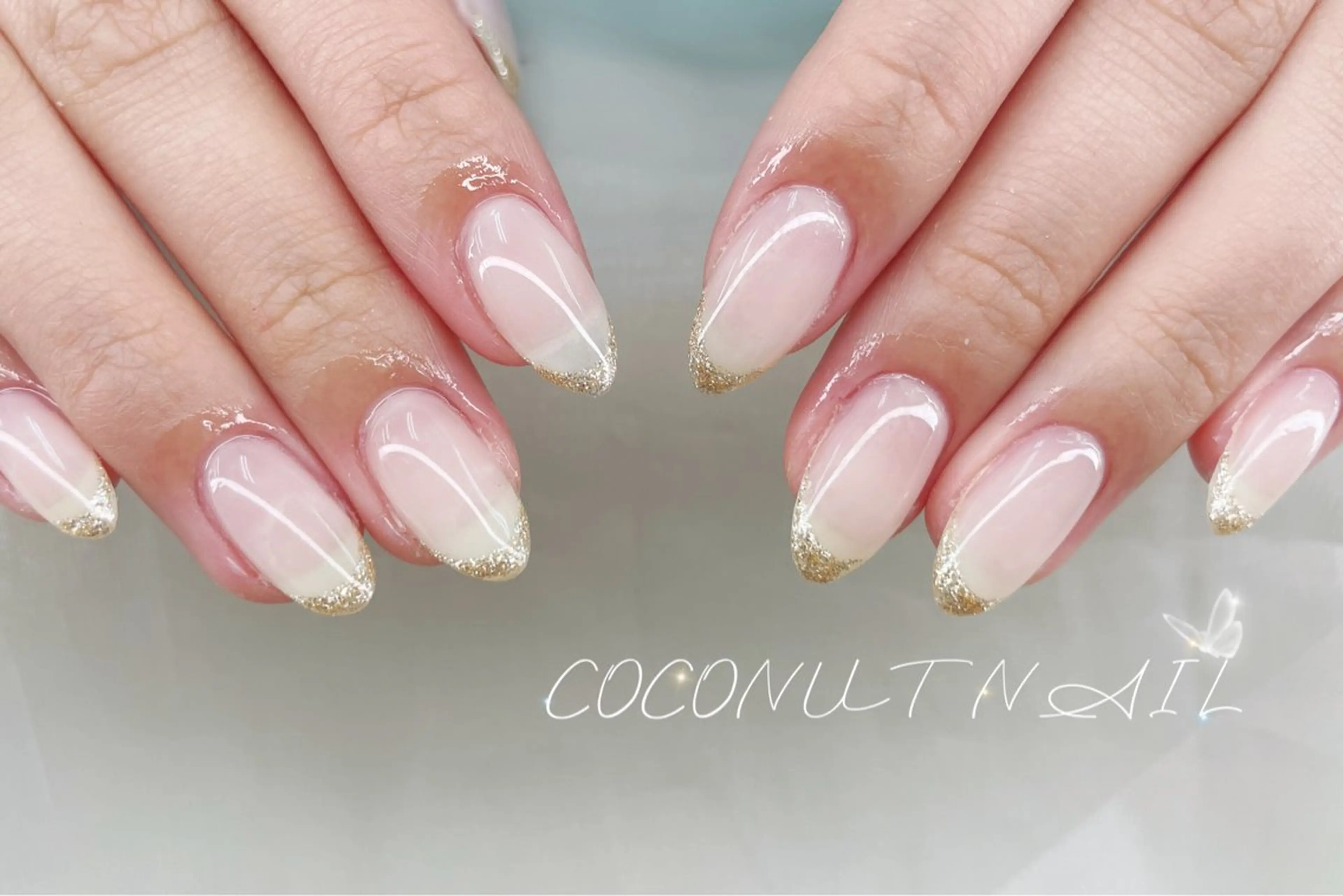 ネイル べっ甲ネイル フレンチネイル キラキラネイル ラメ(グリッター) マグネットネイル ハンドネイル 神田 ココナッツのネイルデザイン