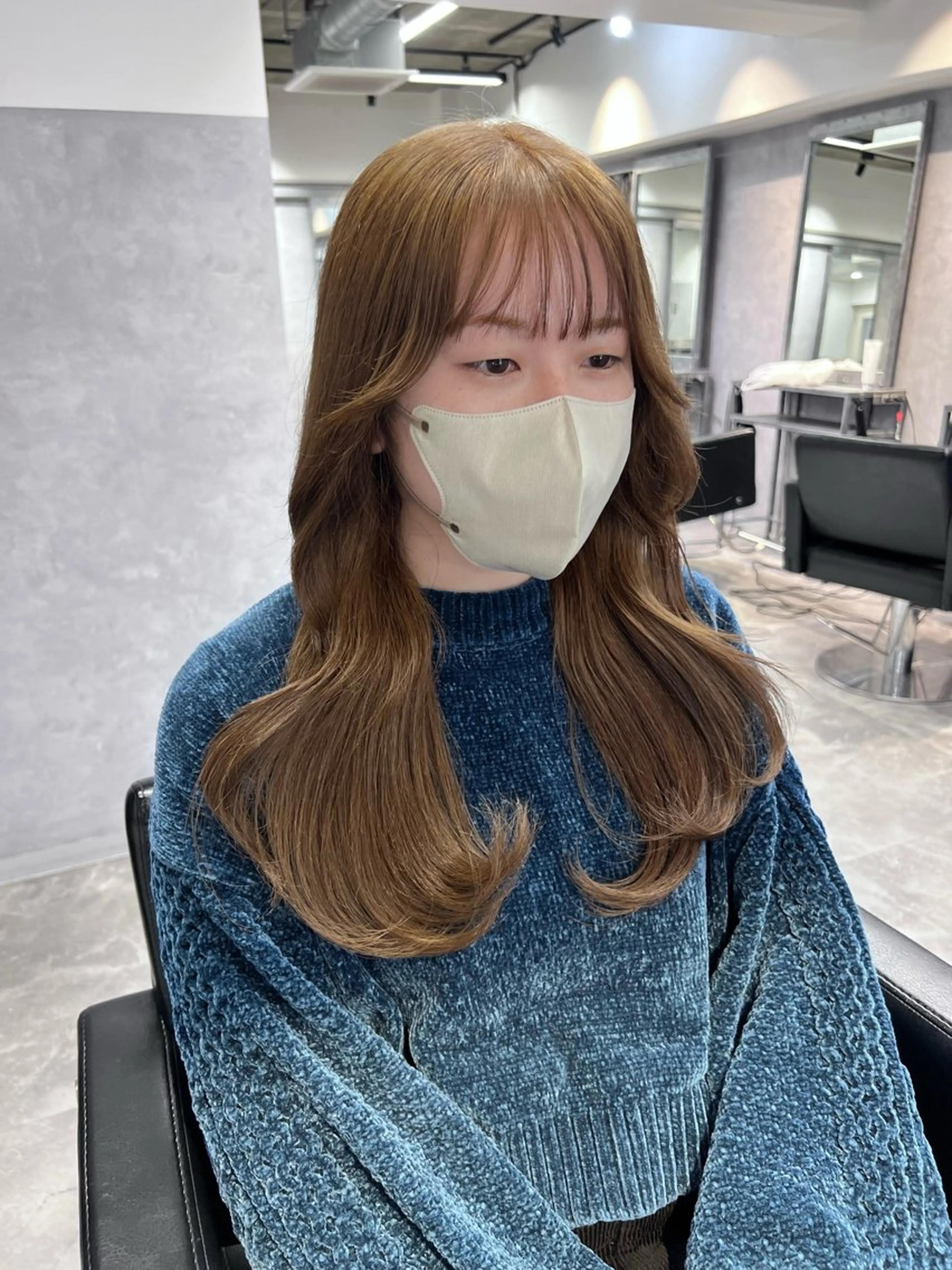 ロング カラー 黒髪 ブリーチ 透明感カラー 顔周りカット レイヤーカット ヘアカラー 透明感/レイヤー 🇰🇷tomonaのヘアスタイル