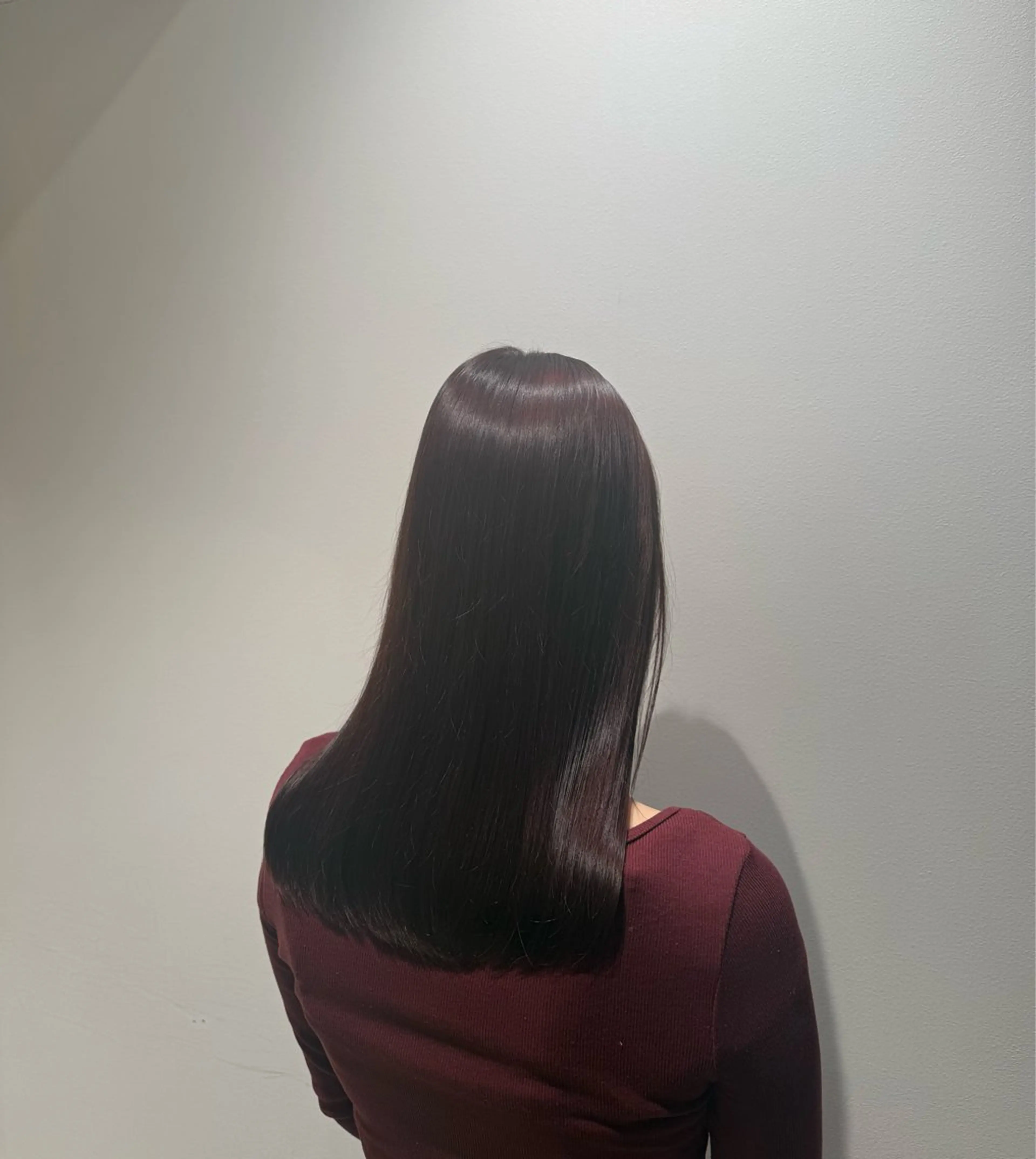 セミロング カラー AKAZAWA MIKUのヘアスタイル