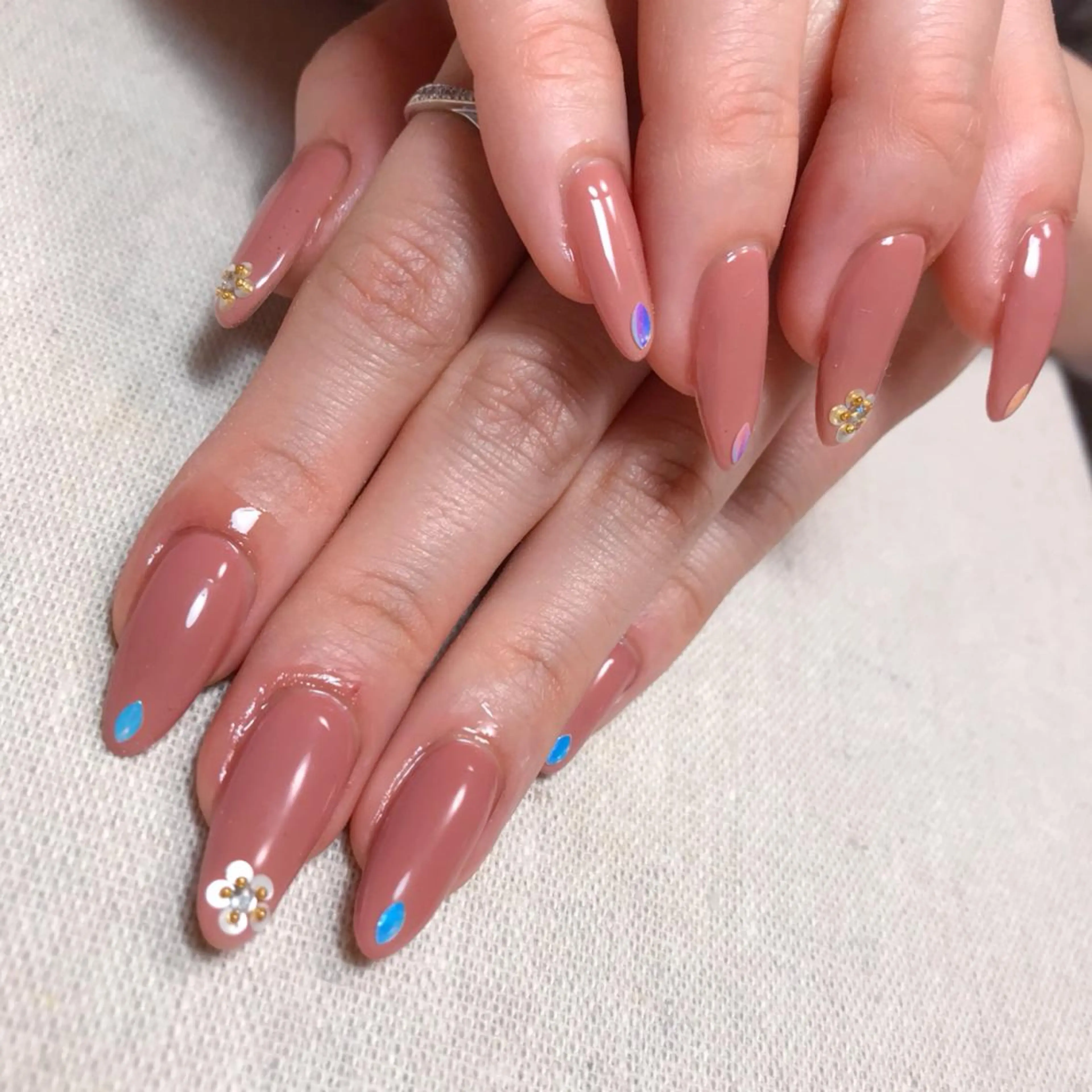 ネイル ハンドネイル 💅 Ai.のネイルデザイン