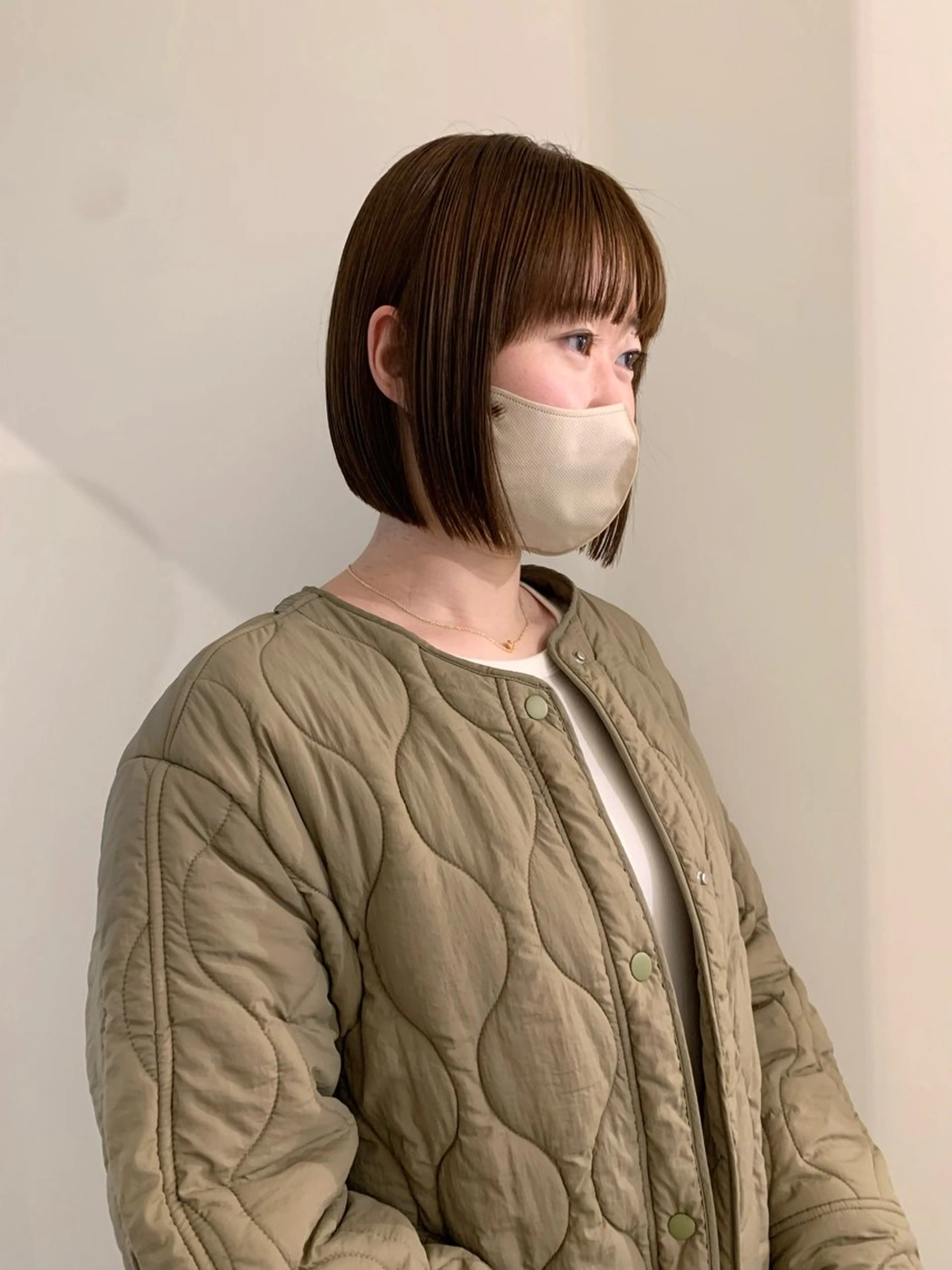 ミディアム カラー ベージュカラー ボブ カット ヘアカラー トリートメント 落合希 Olivebeigeのヘアスタイル