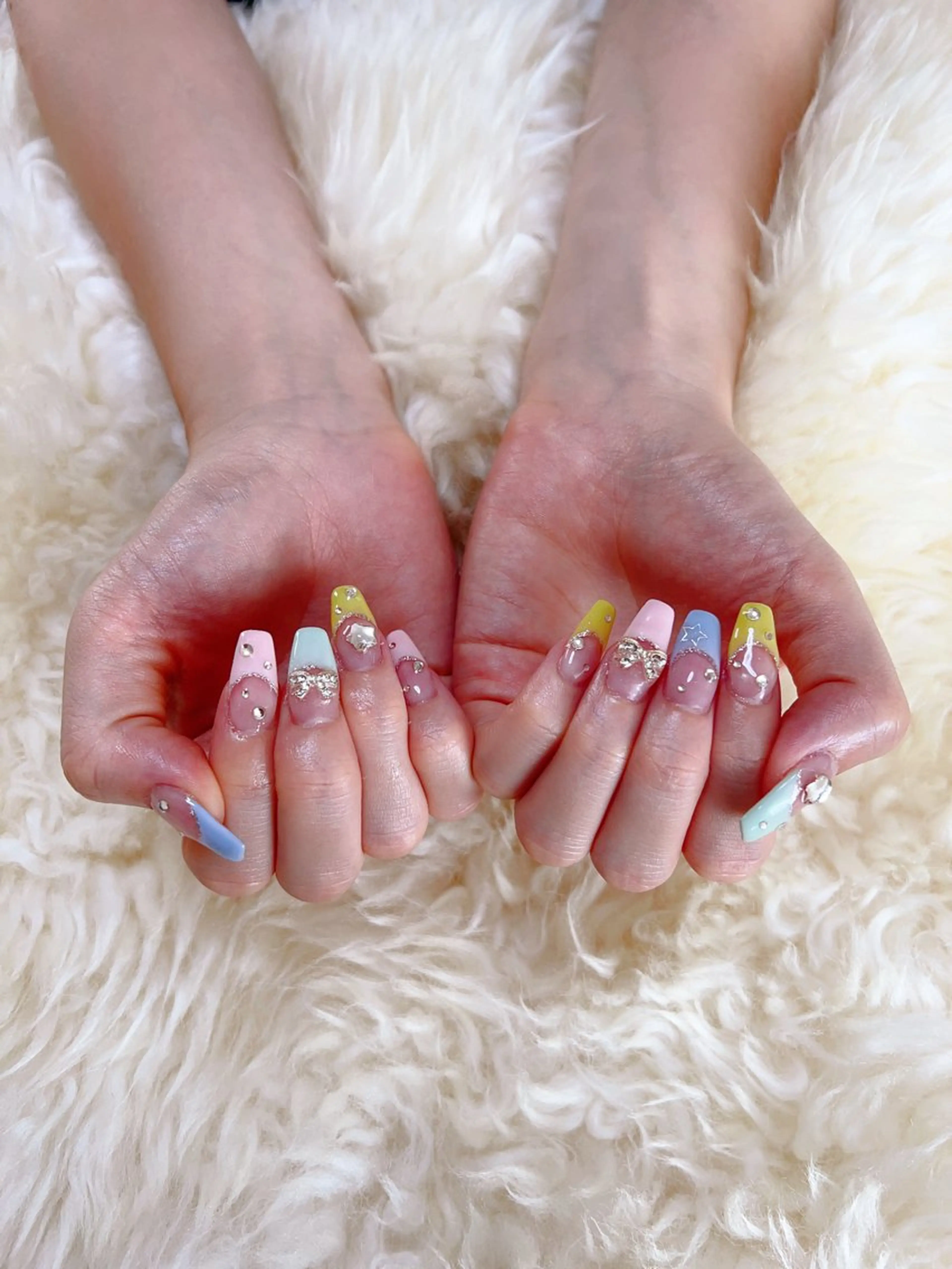 ロング ハンドネイル ハンドケア 💜MIYA nail川崎店のネイルデザイン