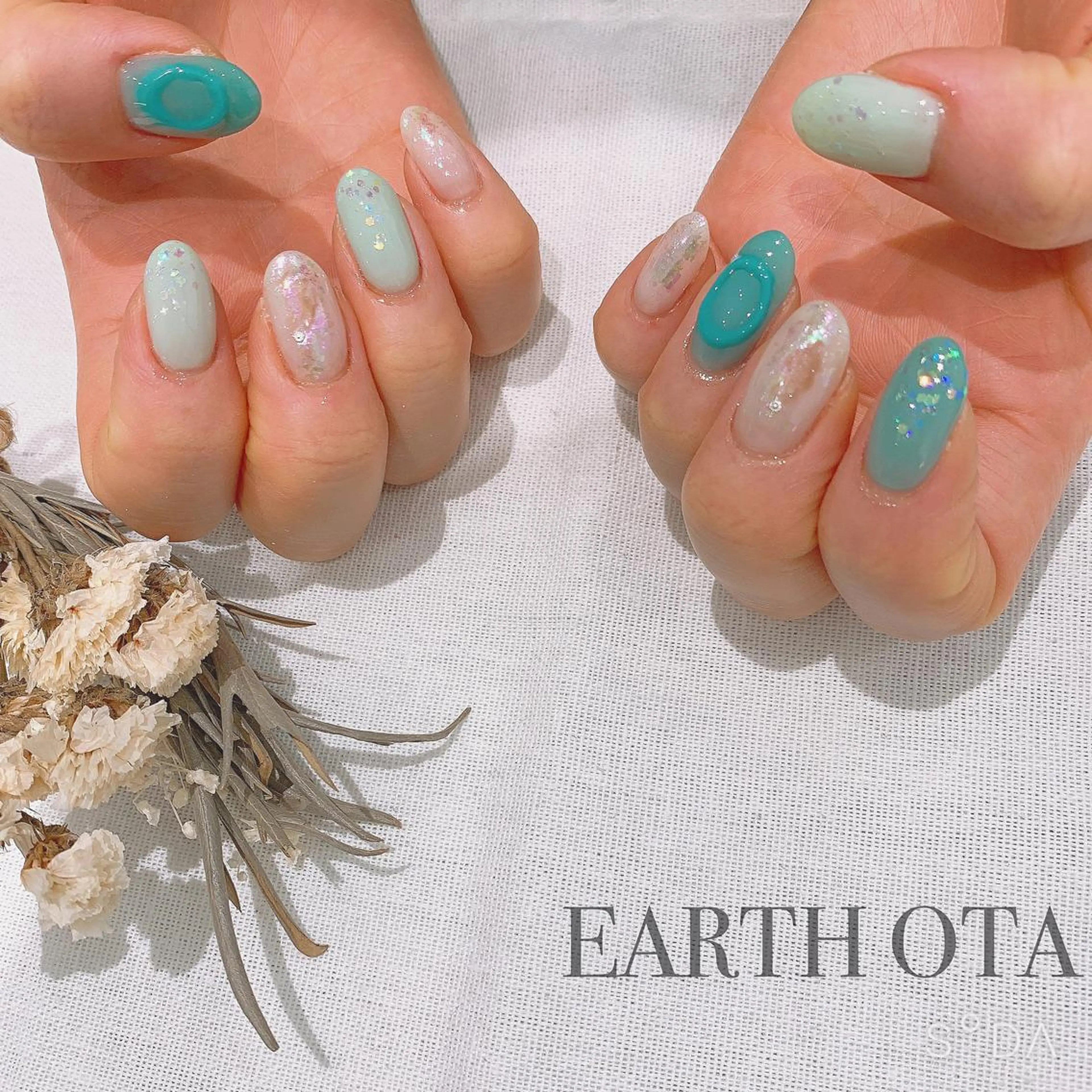 ネイル Rena colore'のネイルデザイン