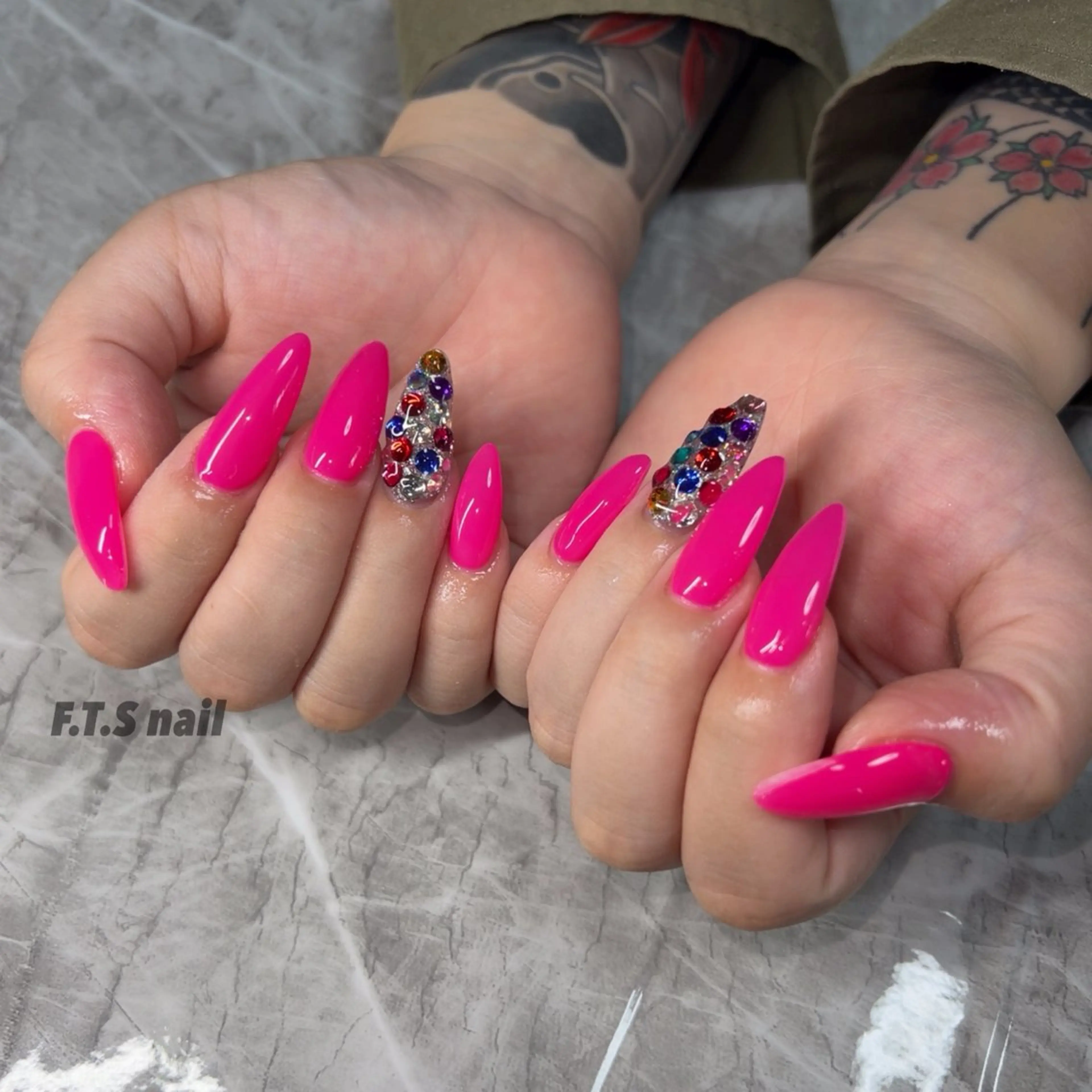 ネイル F.T.S nailのネイルデザイン