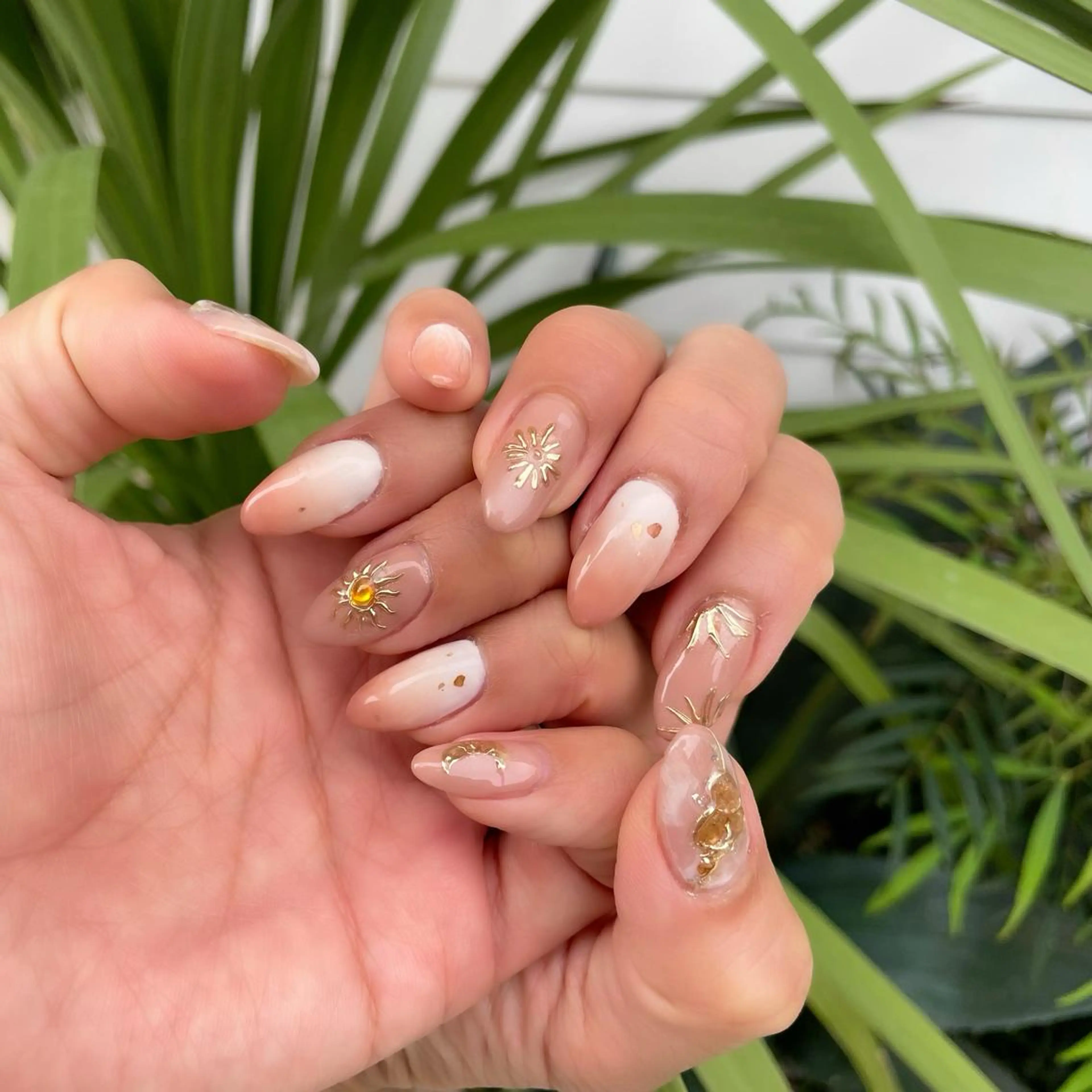 ネイル es nailのネイルデザイン