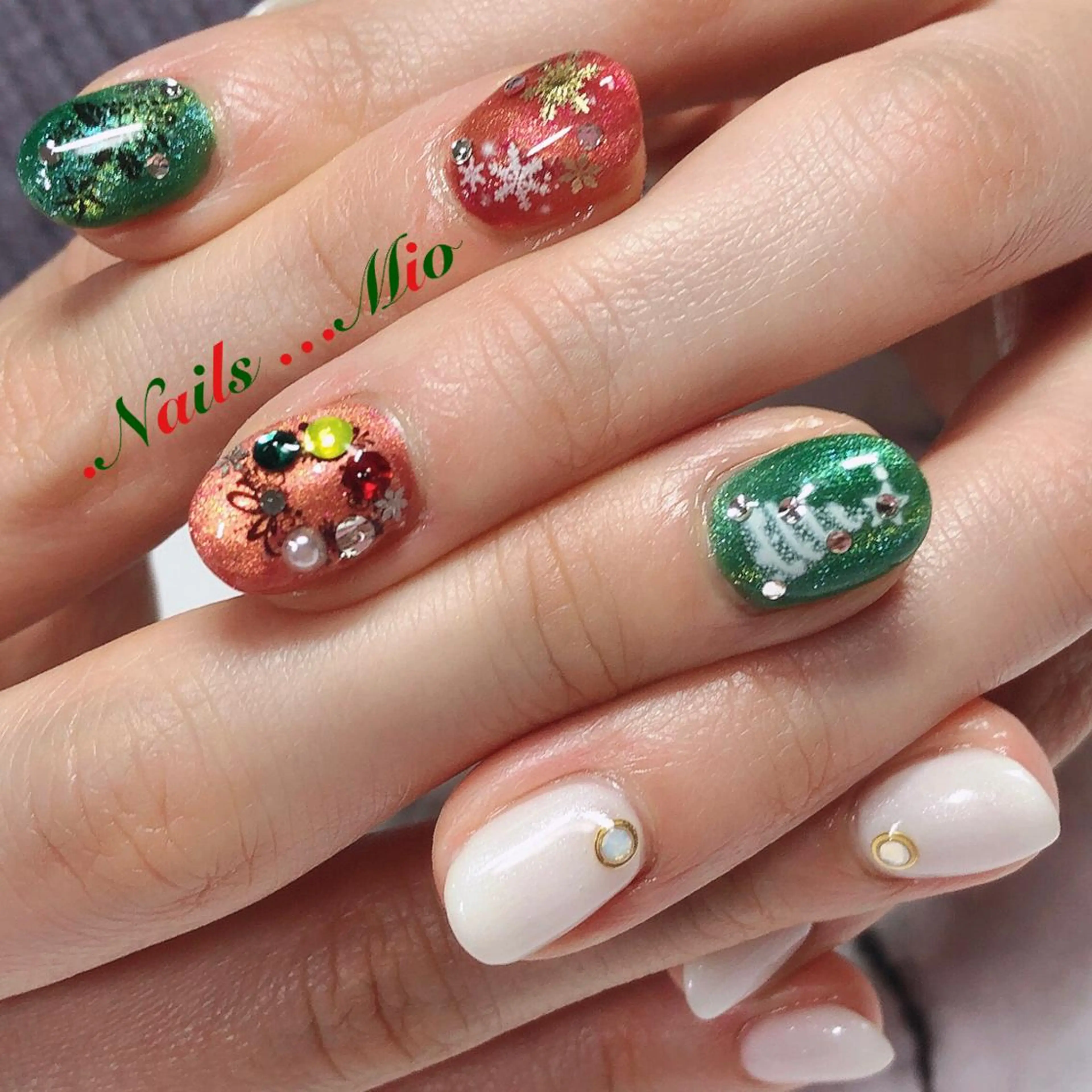 ネイル .Nails Mio 赤羽西ネイルサロンのネイルデザイン