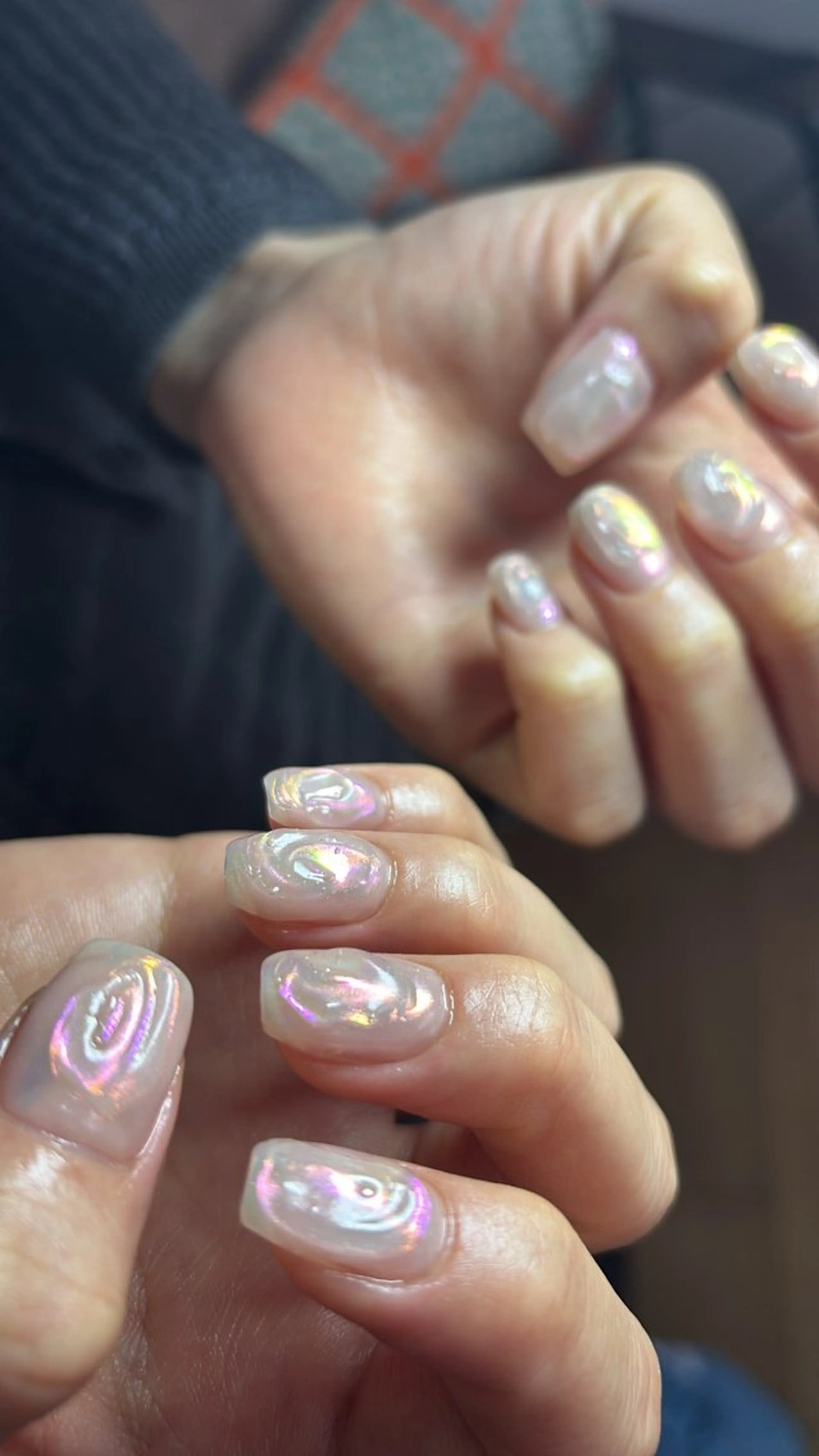 ネイル nailsalon　hue所属・小山 羽奈のネイルデザイン