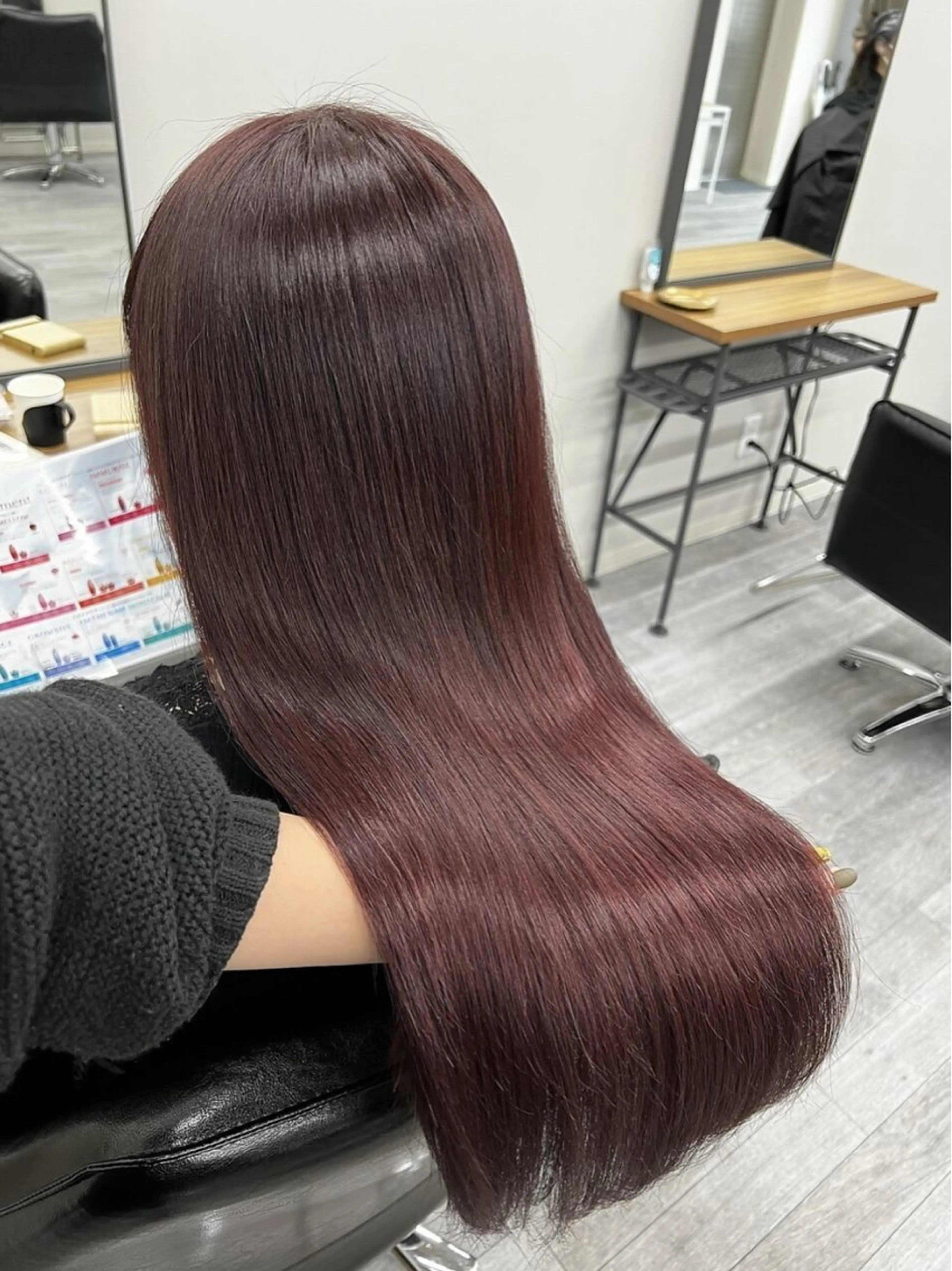 ロング カラー トリートメント ヘアカラー トリートメント ChLem所属・り せのヘアスタイル