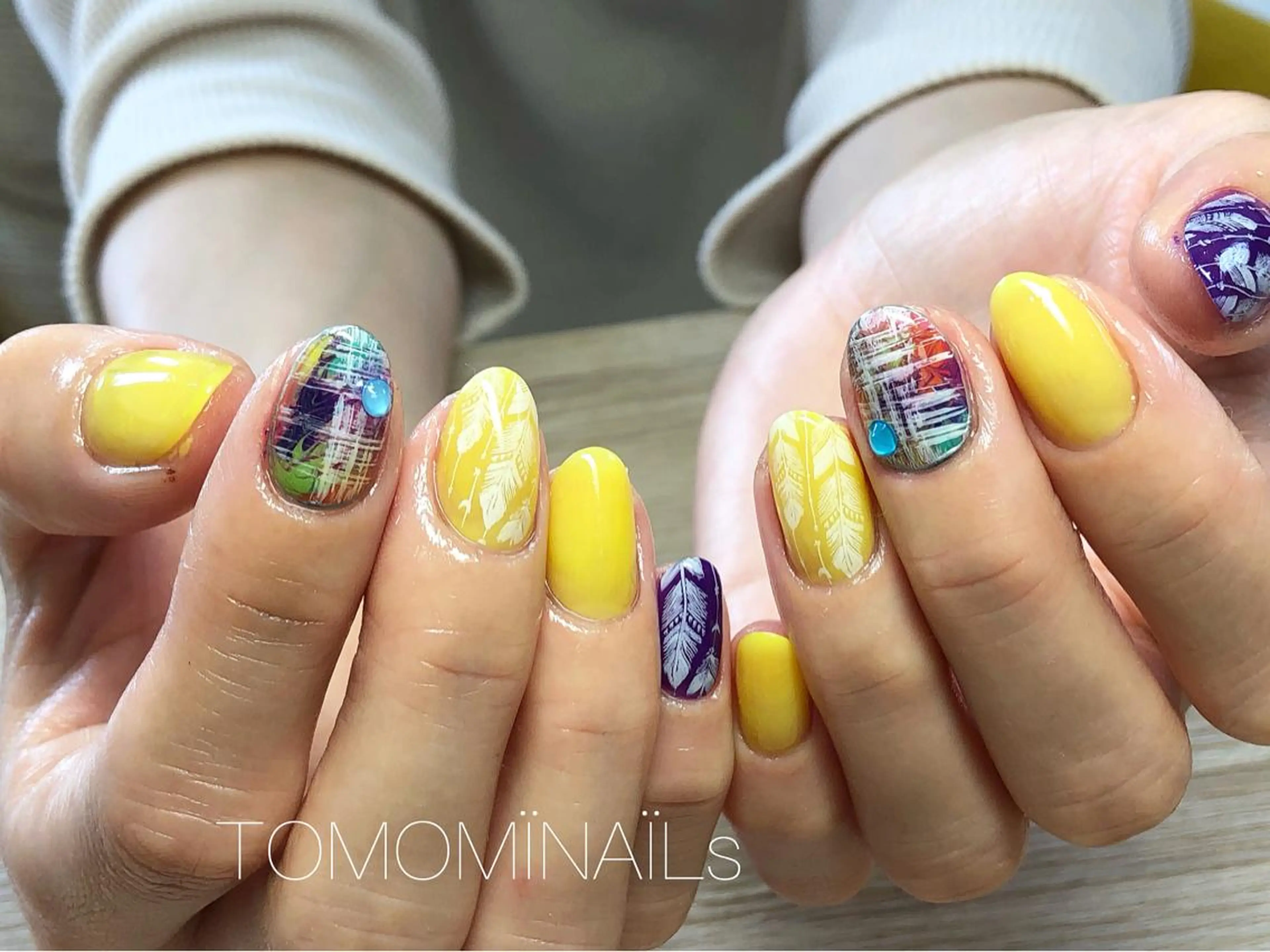 ネイル private salon TOMOMINAILs所属・TOMOMI NAILsのネイルデザイン