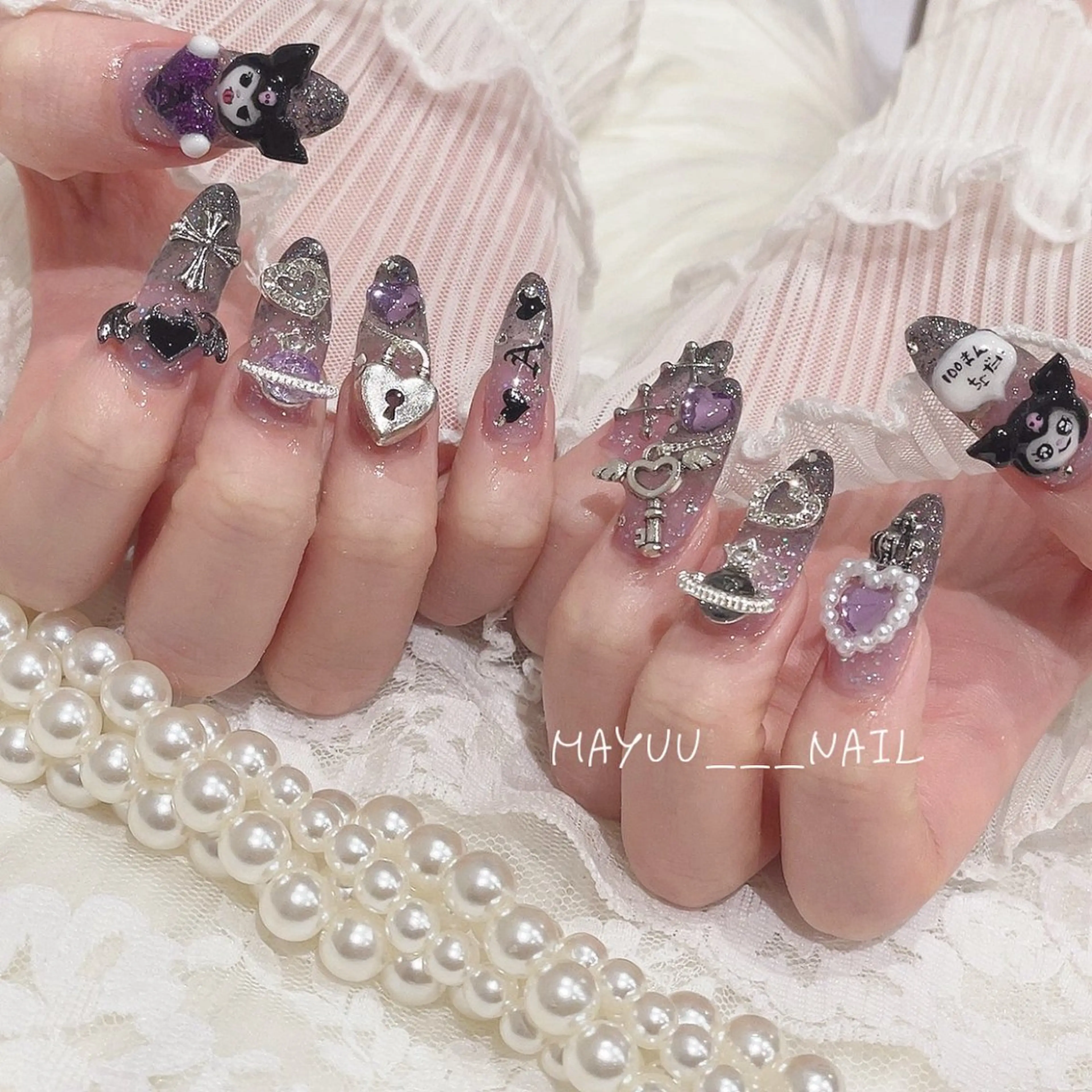 ネイル 🎀 Mayu 🎀痛ネイルのネイルデザイン