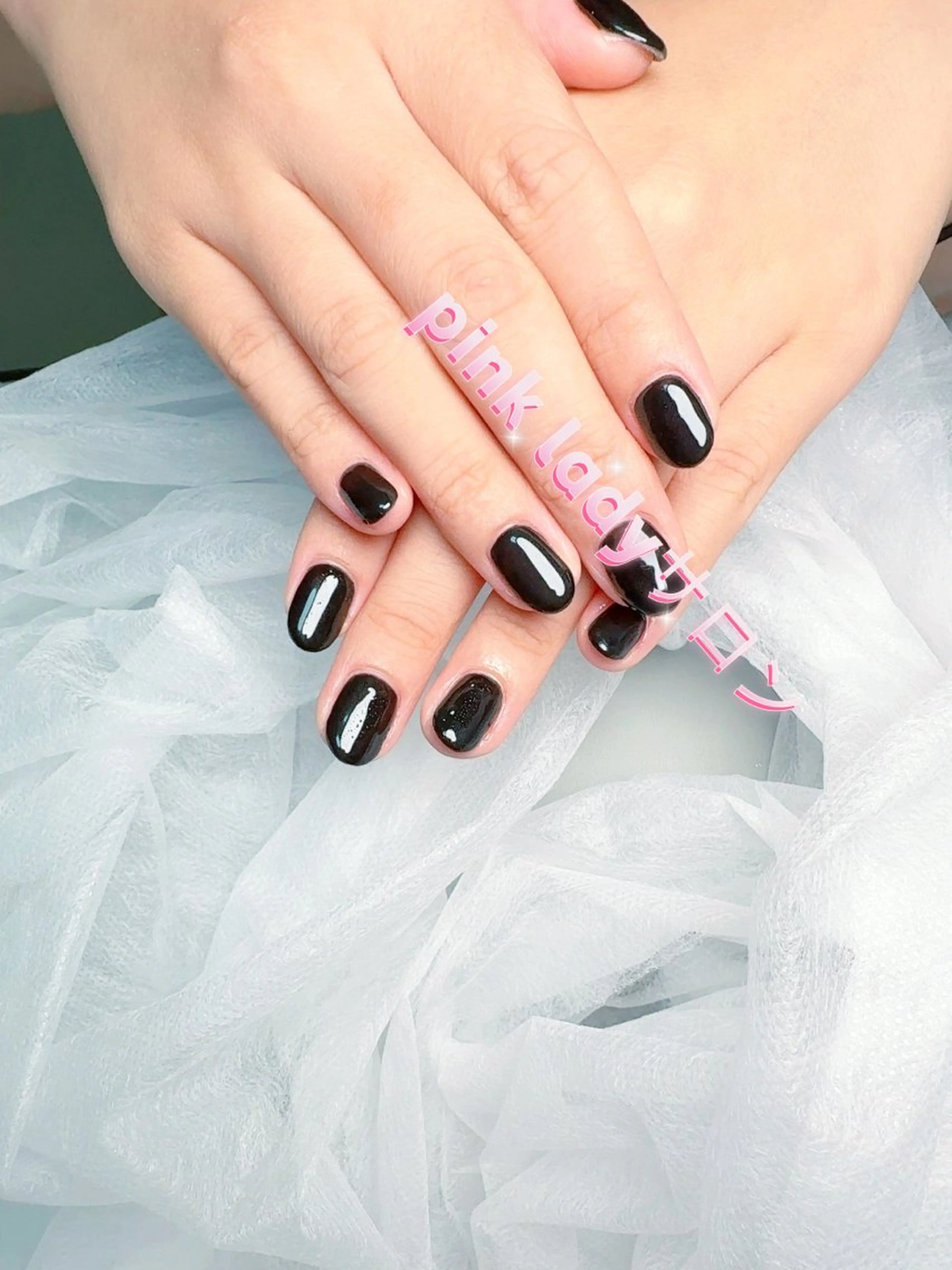 ネイル pink ladyサロン所属・べ にのネイルデザイン