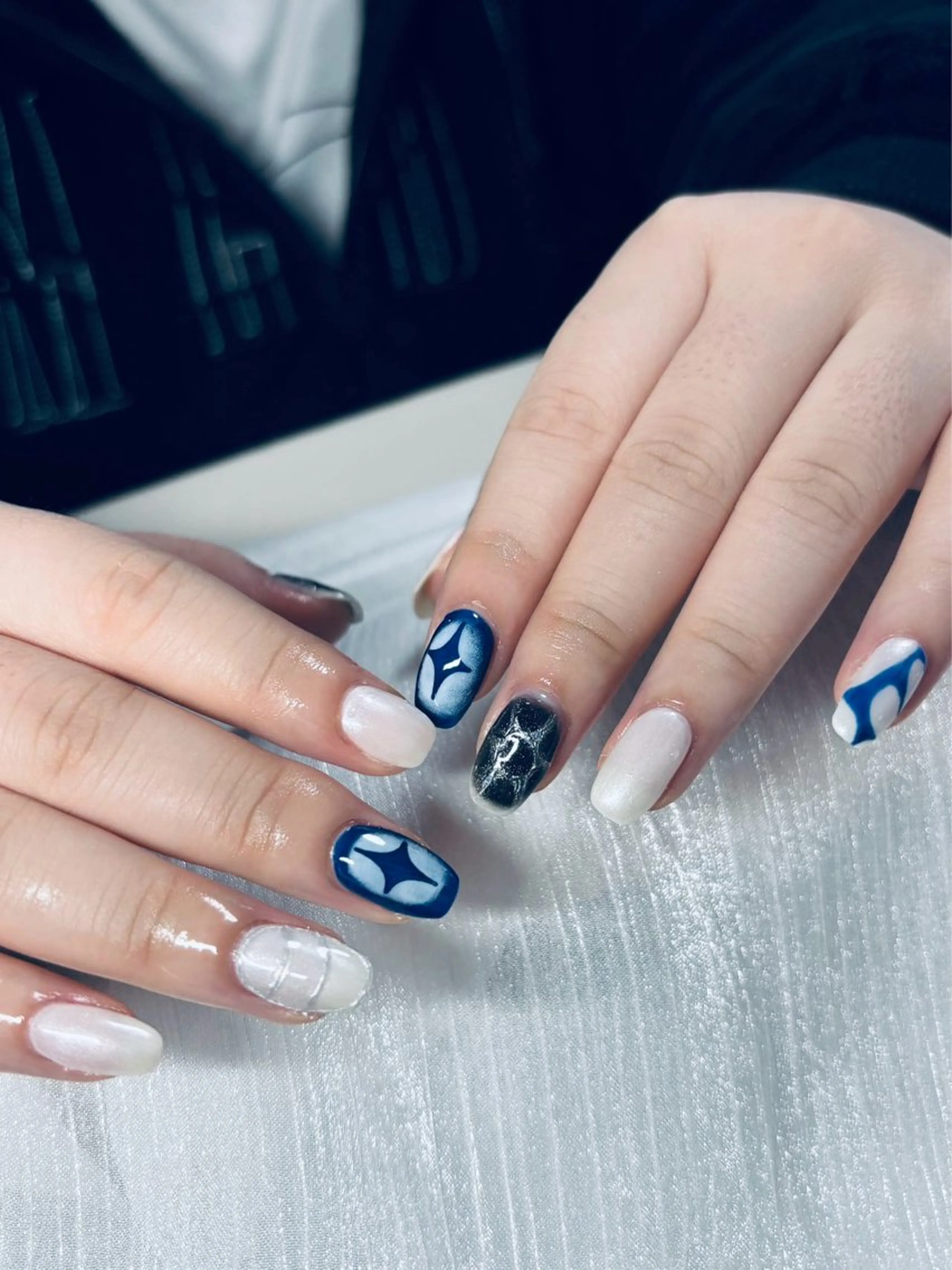 ネイル 小林 詩織のネイルデザイン