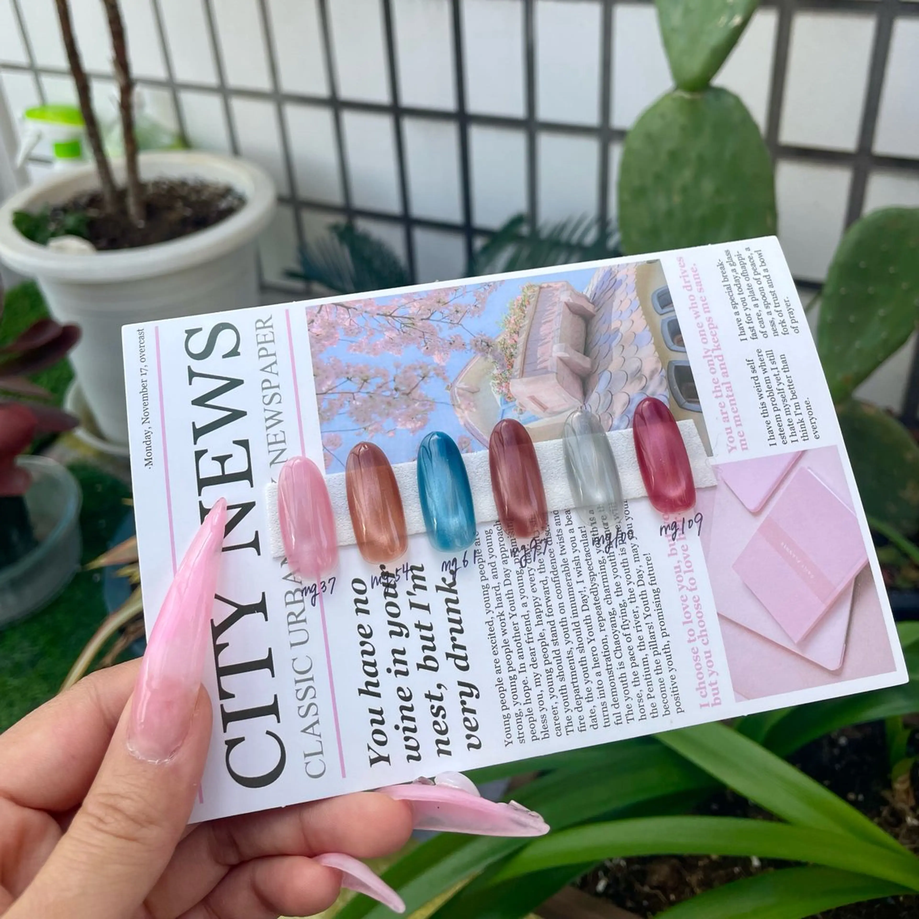 ネイル Nail ヌシん家 AKANEのネイルデザイン