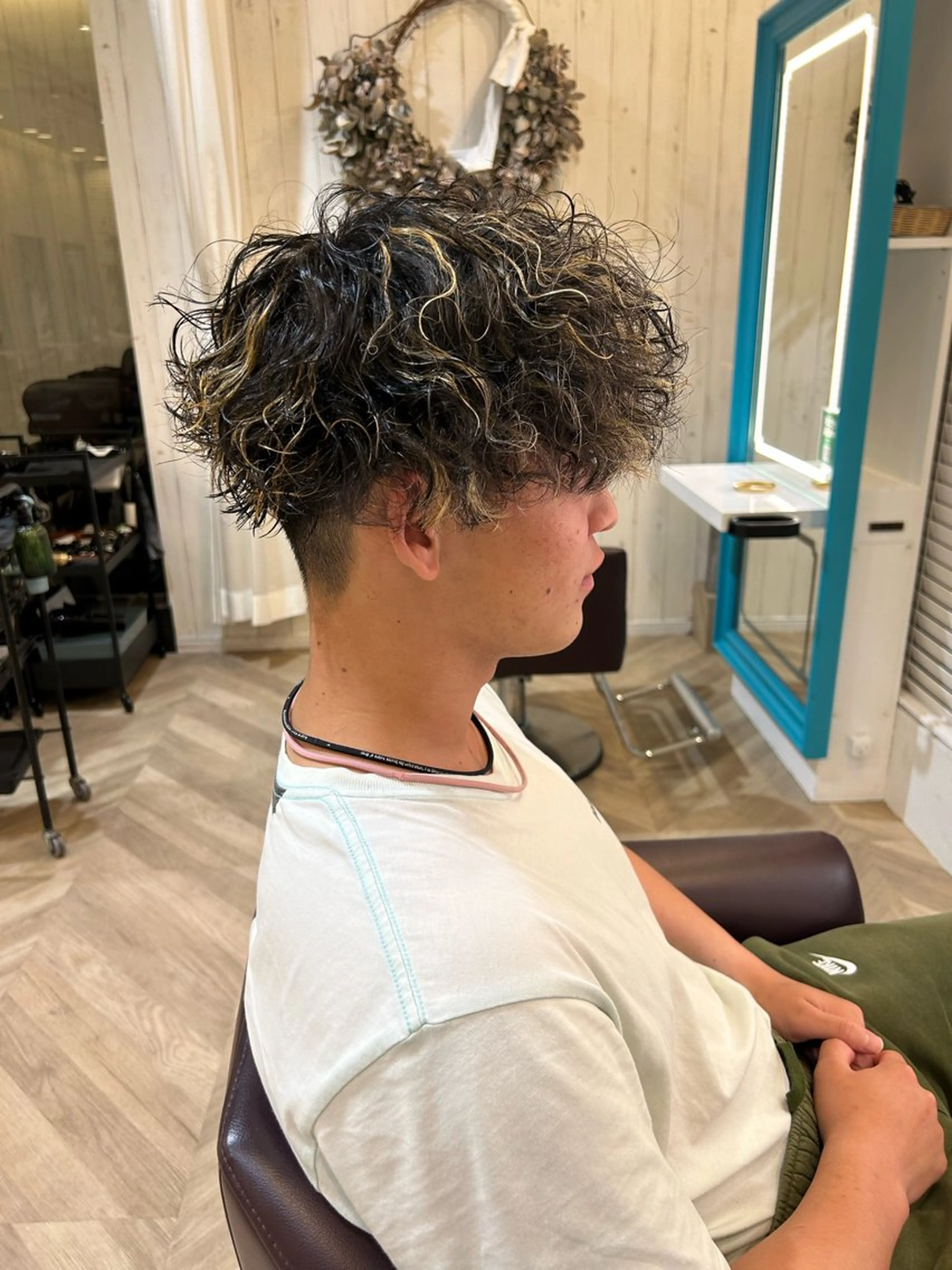 カラー 鈴木 樹のヘアスタイル