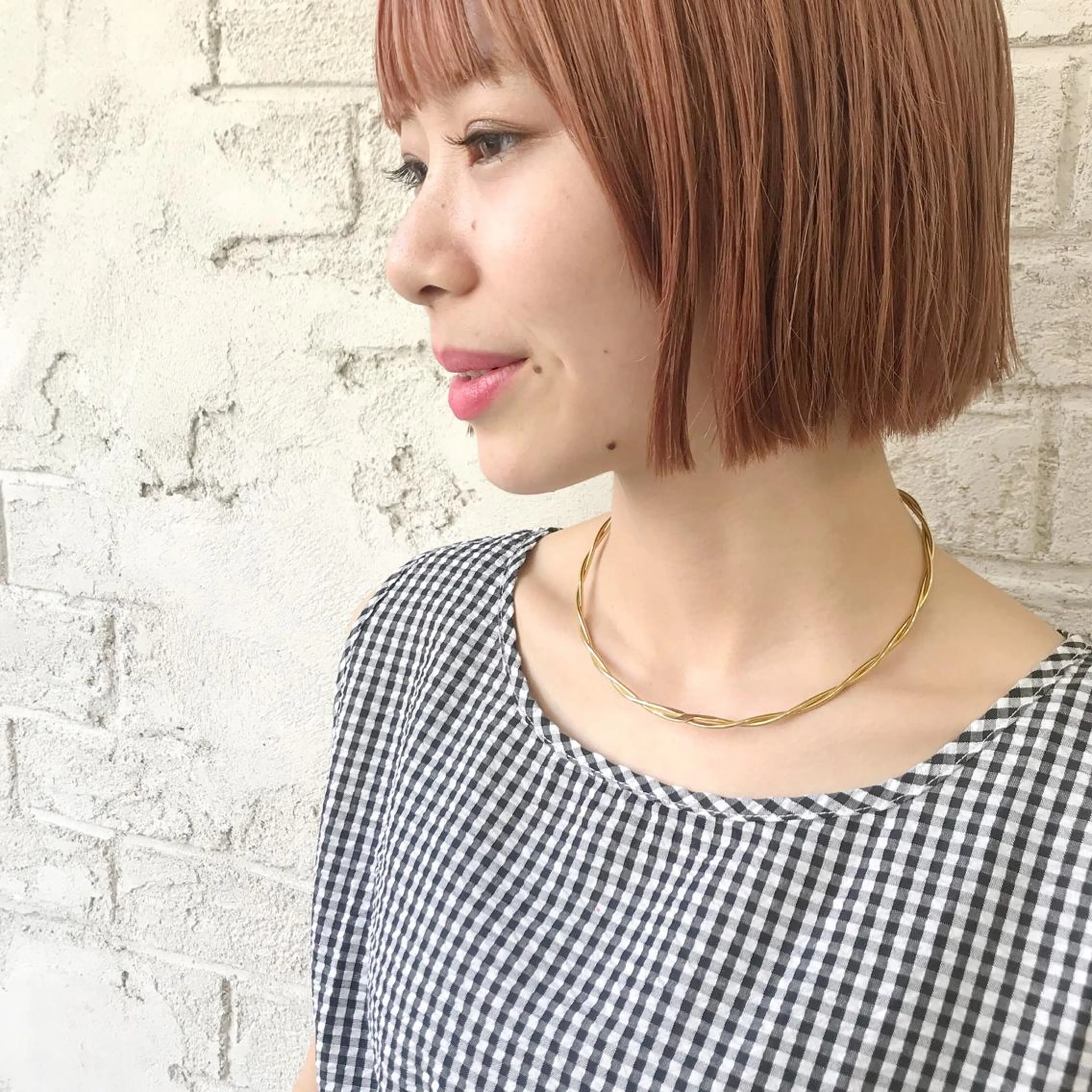 ショート カラー オリーブ/アッシュ やわらか透明感カラーのヘアスタイル