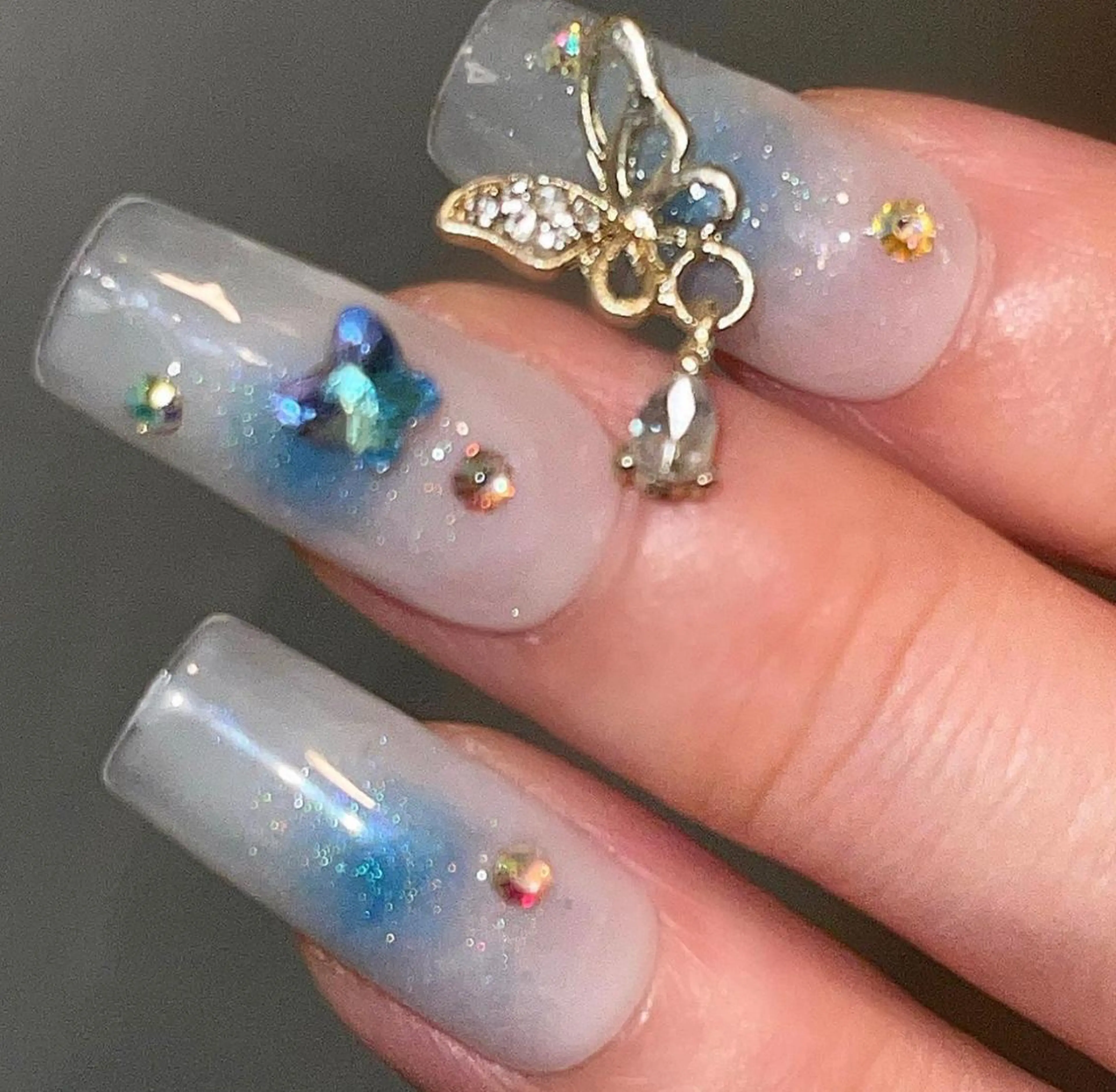 ネイル ブルー チークネイル Bianca watanabeのネイルデザイン