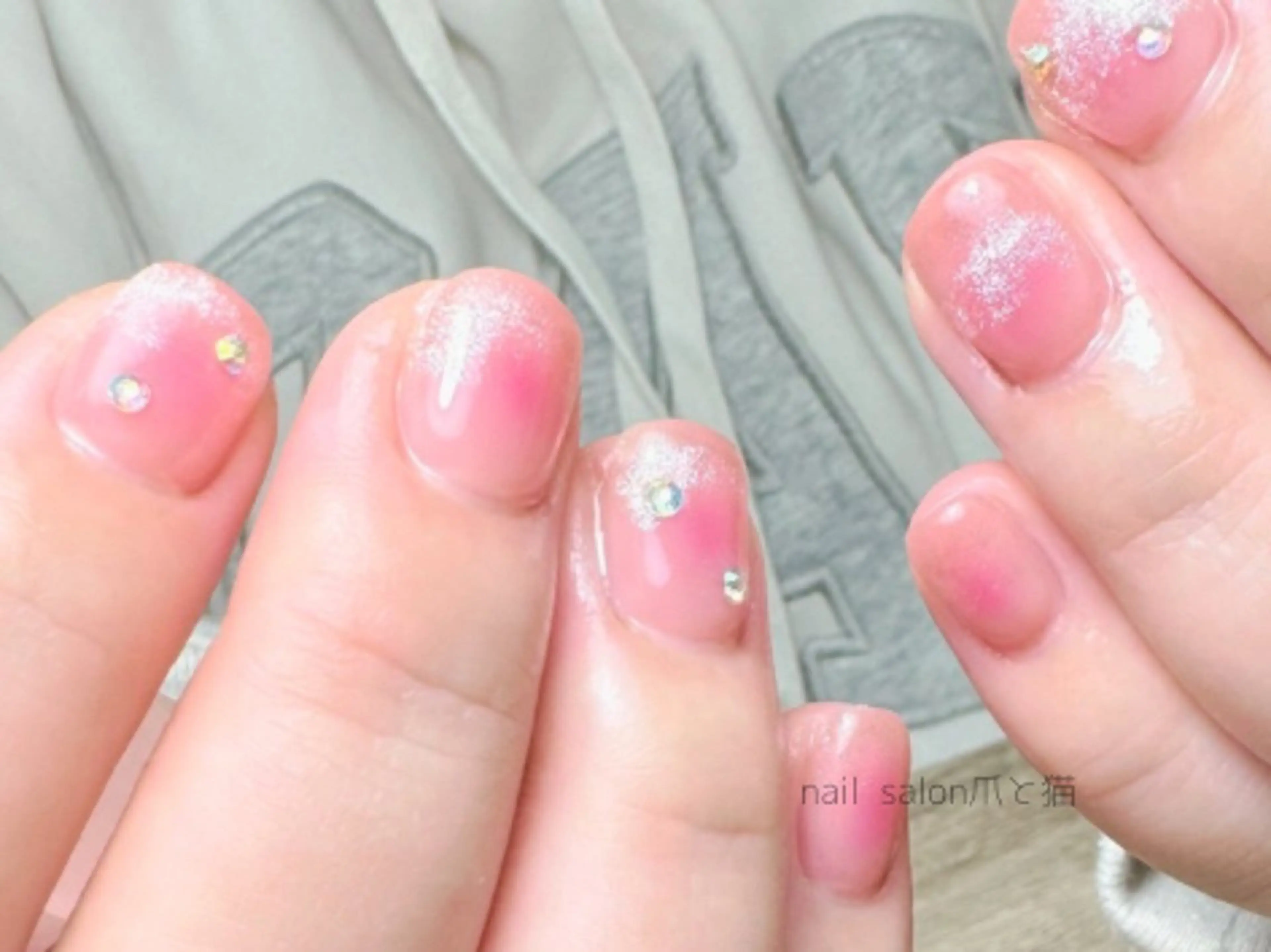 ネイル パラジェル登録店 爪と猫NANAMIのネイルデザイン