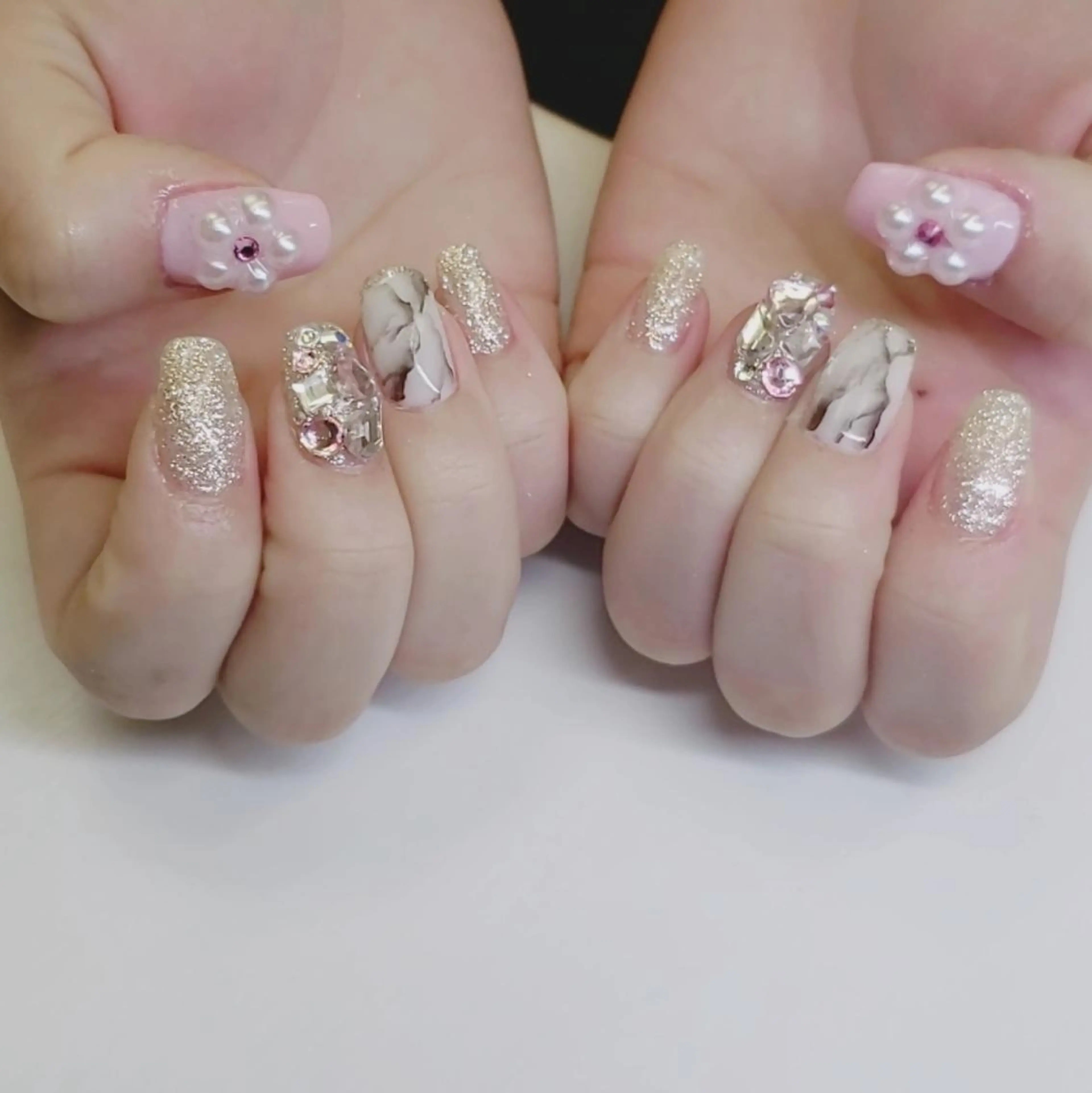 ネイル クロキ 。のネイルデザイン