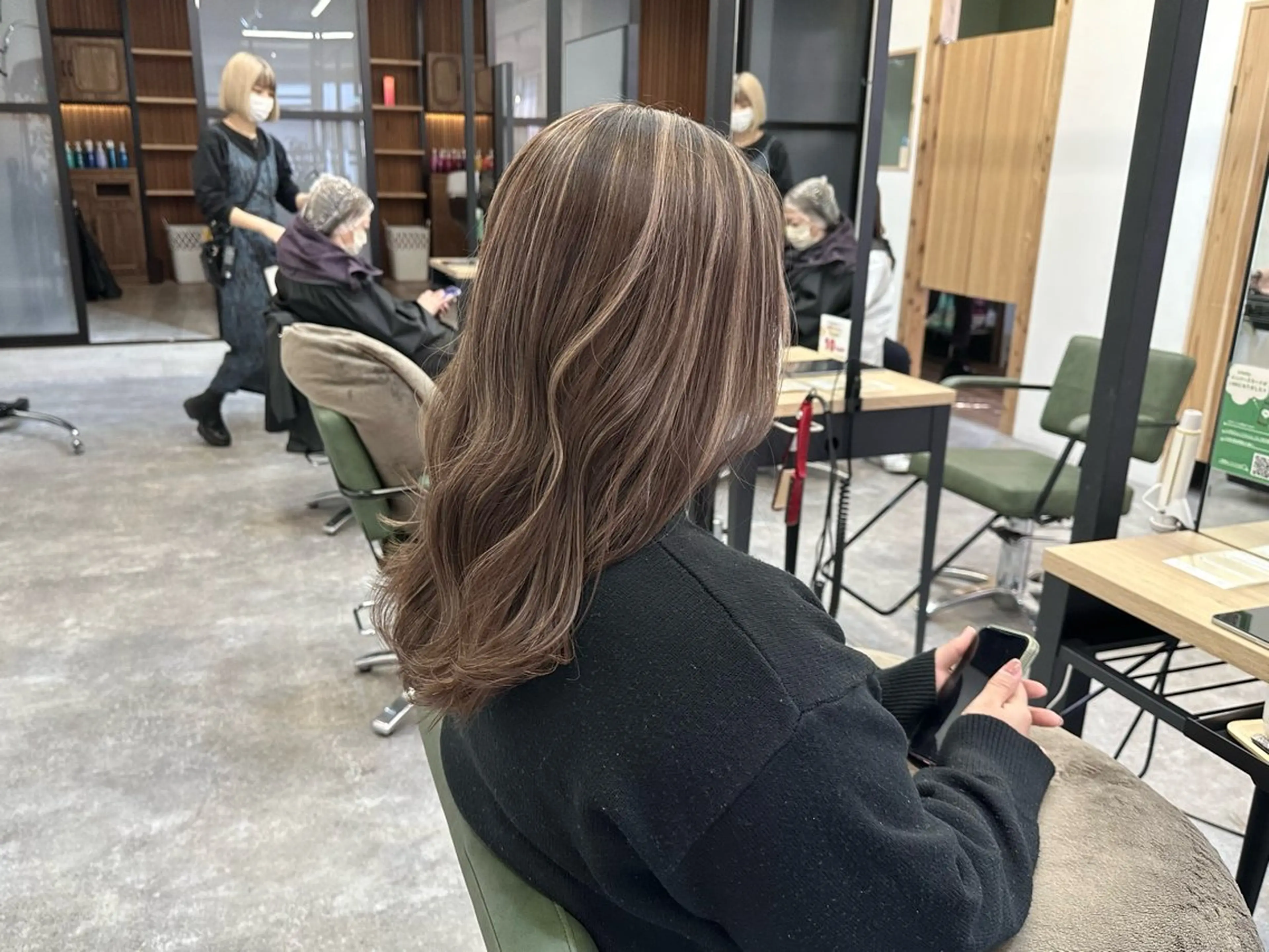 セミロング カット ヘアカラー 店長🌟小顔似合わせ デザインカラー◎古田のヘアスタイル