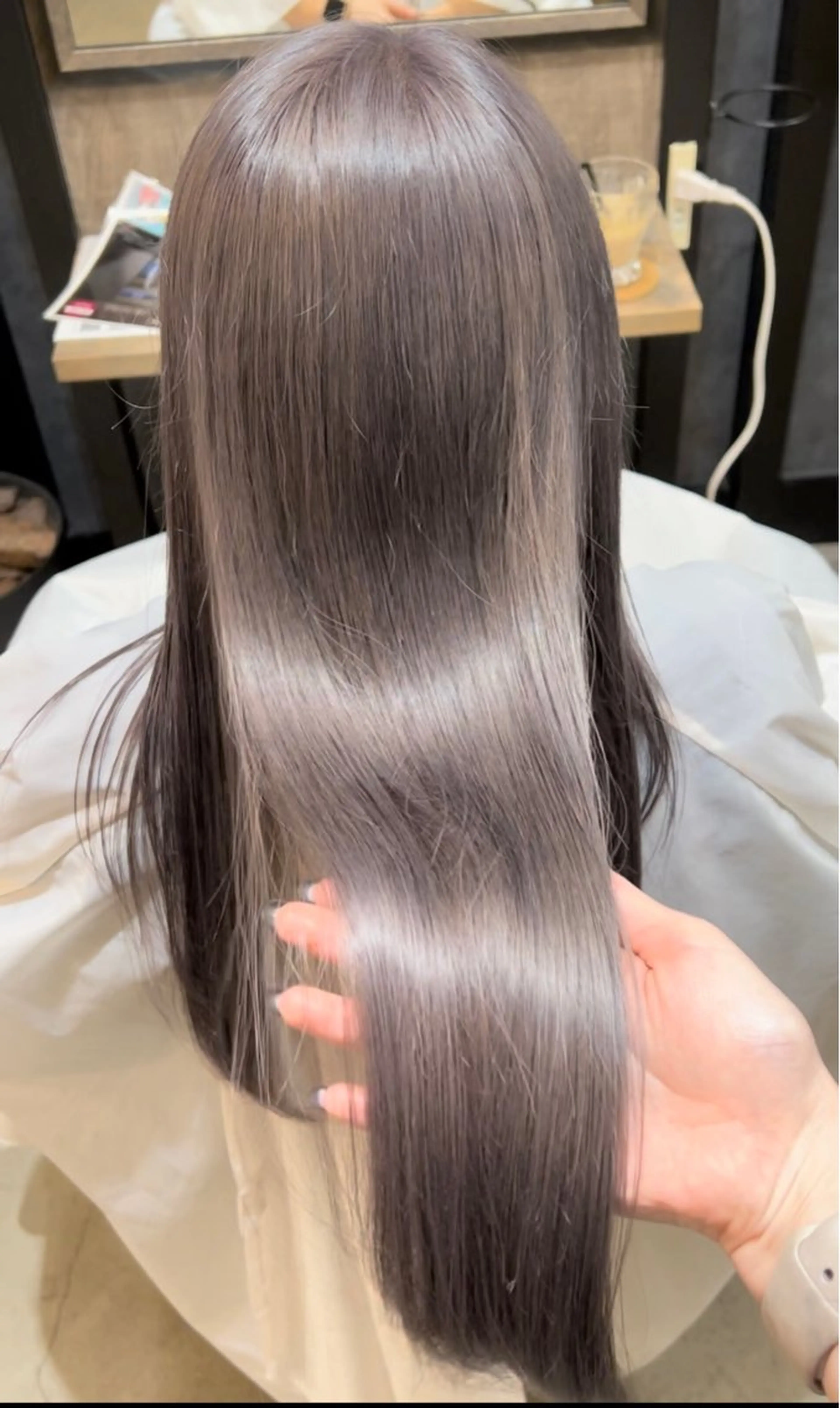 \2回目以降の方/ ダメージ97%カット💞処理剤付ケアブリーチカラー+マイフォーストリートメント🫧‪の写真