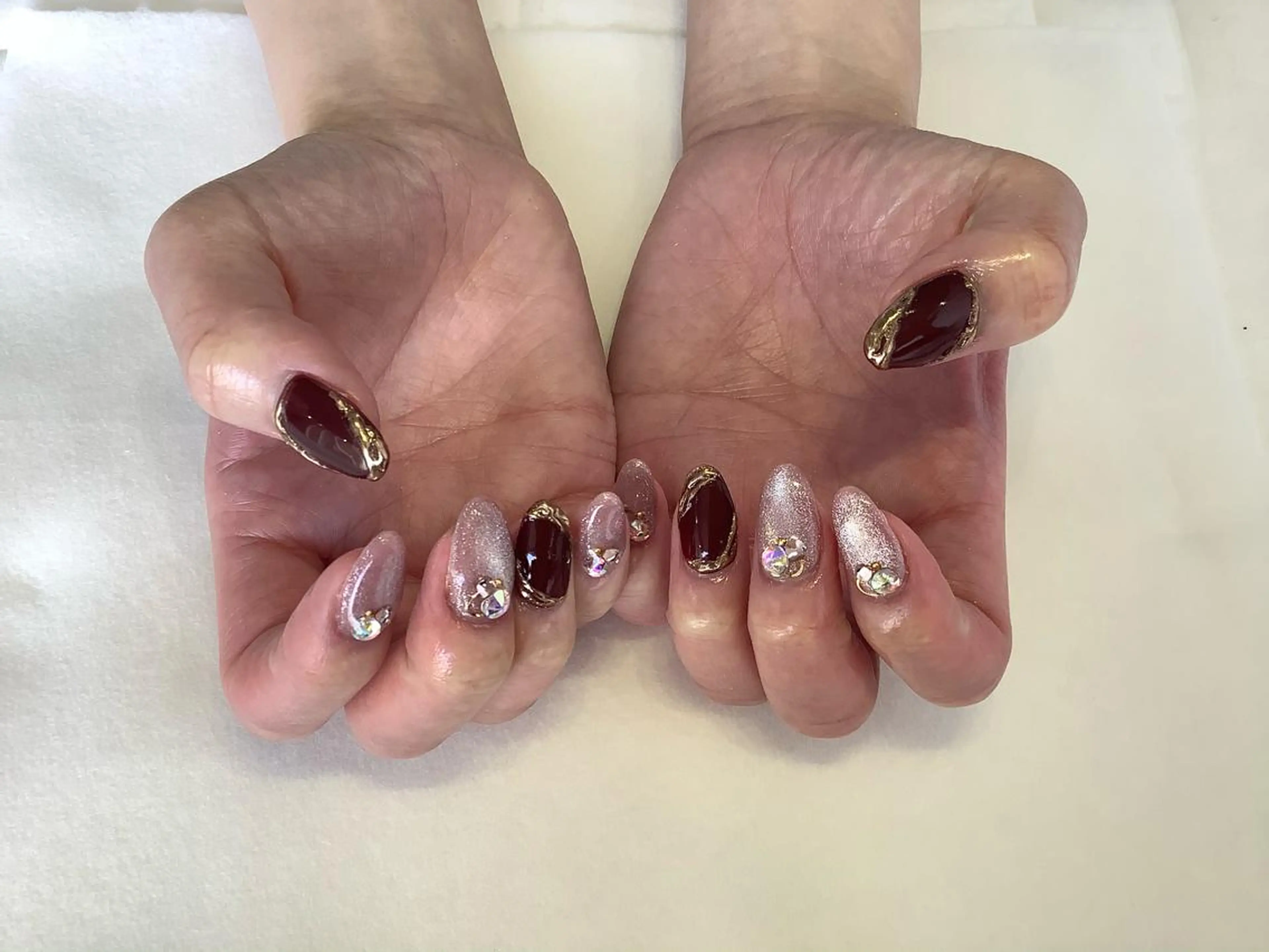 ネイル ハンドネイル 💎🐰 saki. m 🐰💎のネイルデザイン