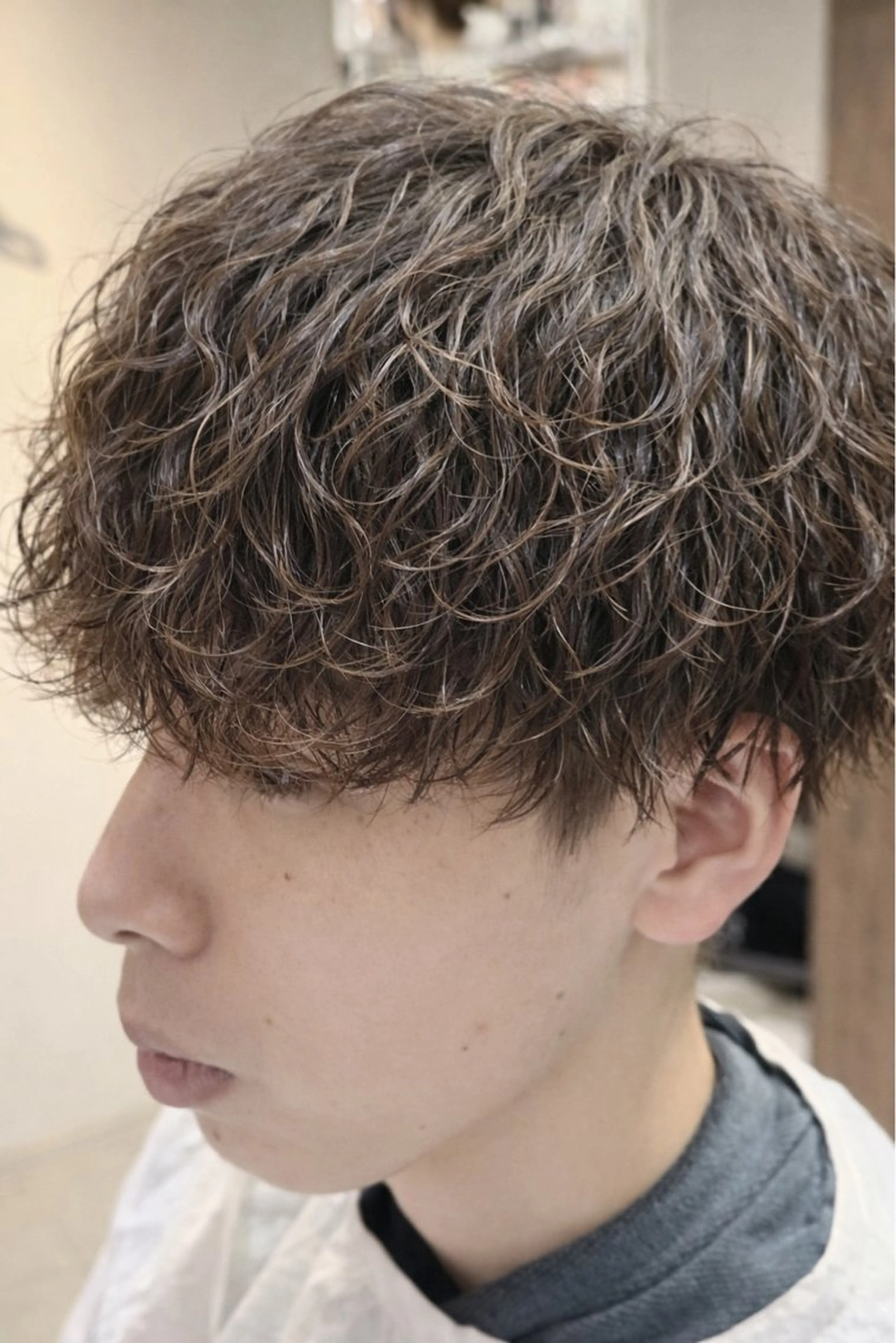 パーマ メンズ 野村 俊太のヘアスタイル